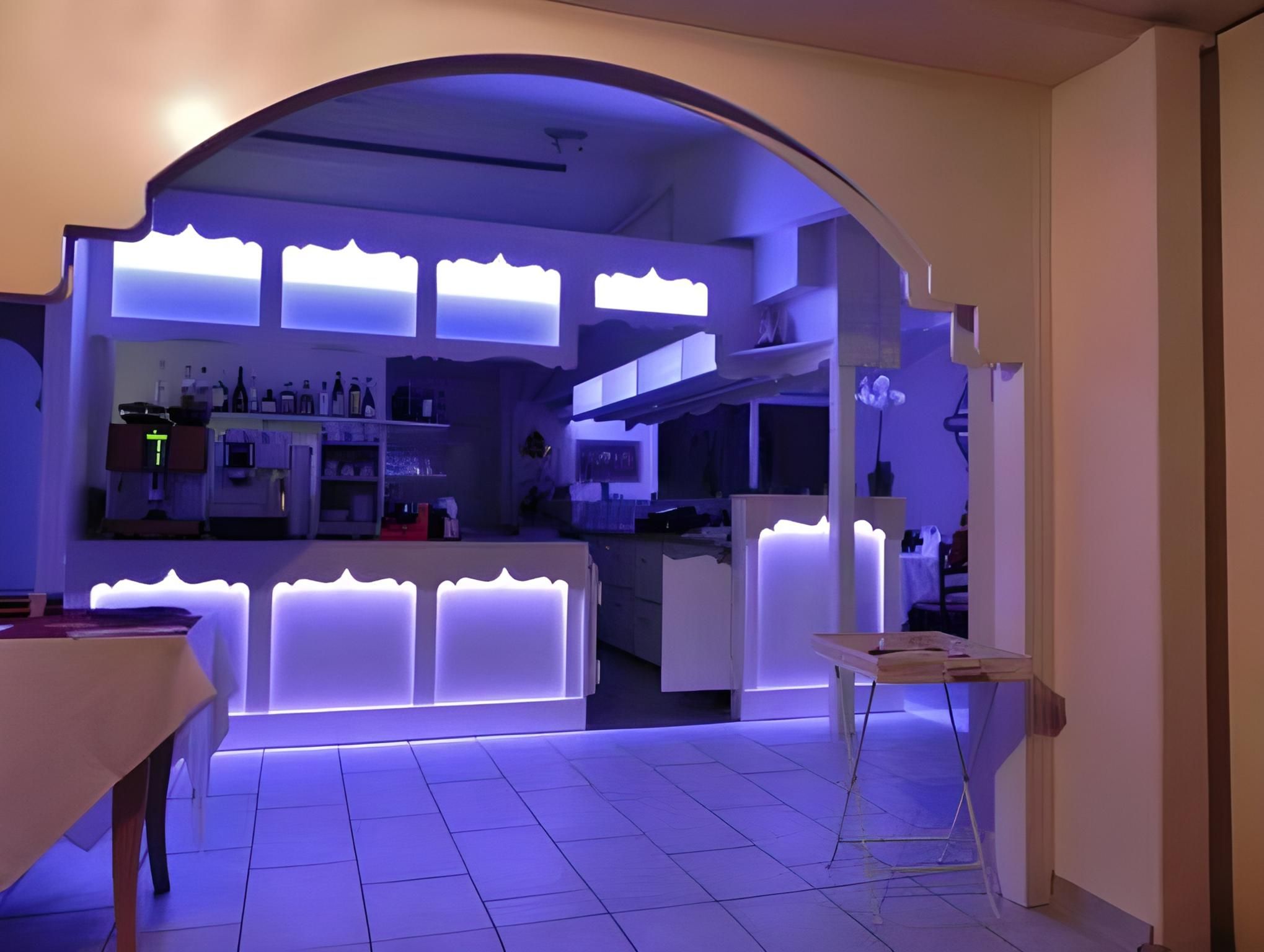 bar/lounge
