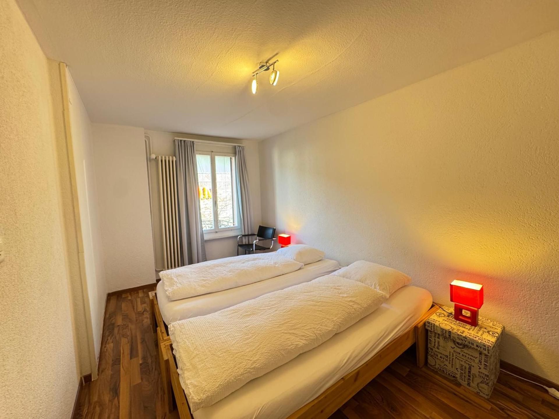 Schilthorn Family Room with Balcony and Shared Bathroom and Shared Kitchen