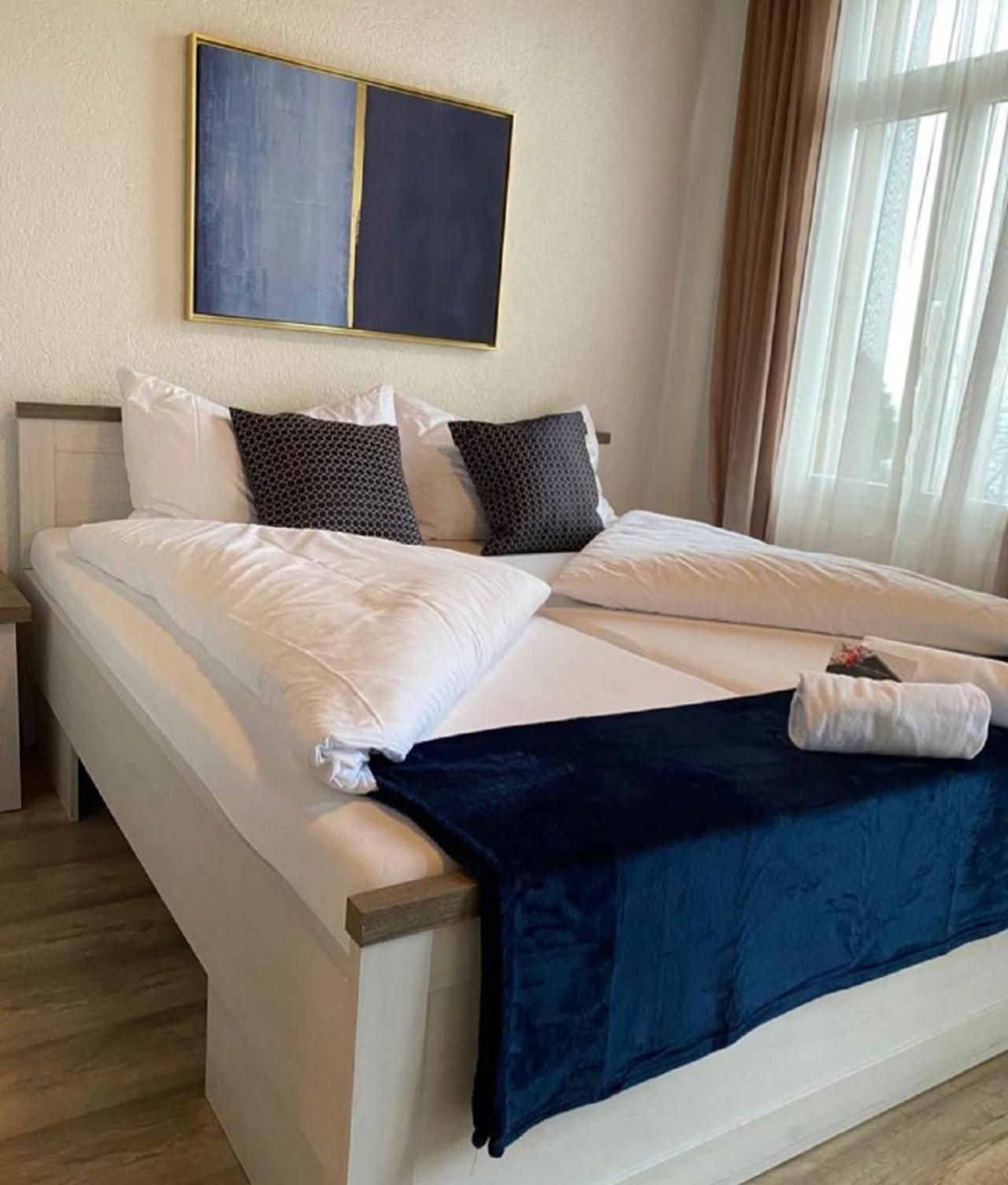 Double Room with Lake View