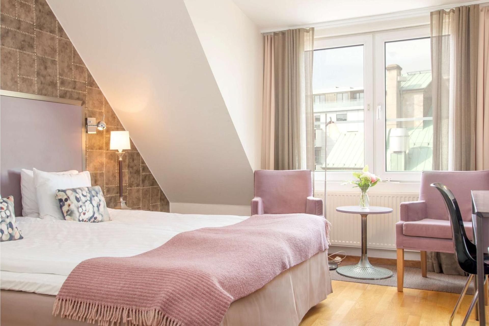 2 Single Beds, NonSmoking, Standard Room