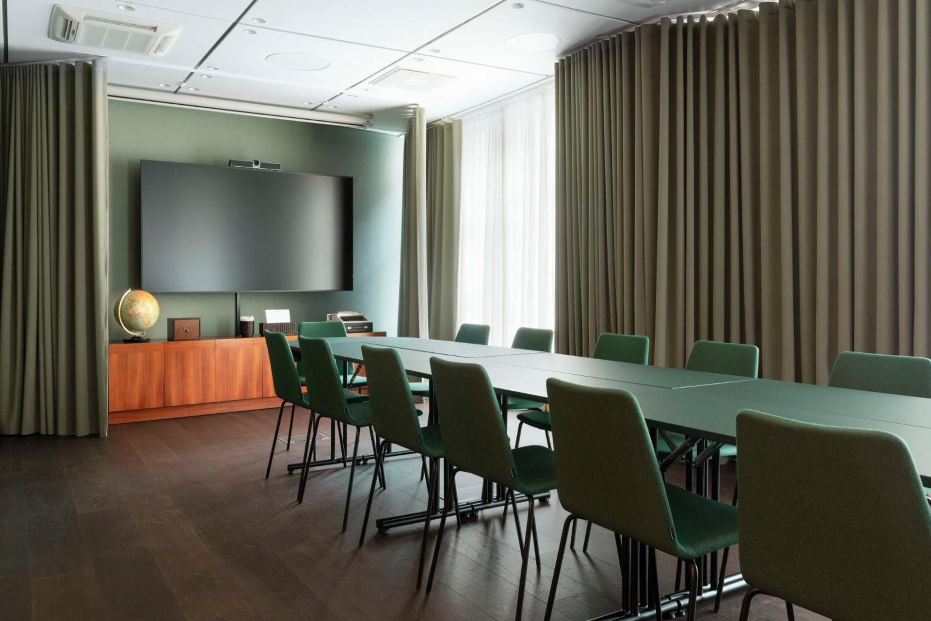 meeting room / ballrooms