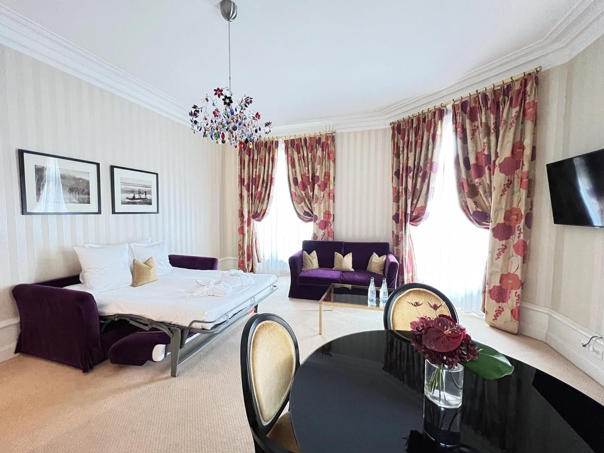 Suite with City View