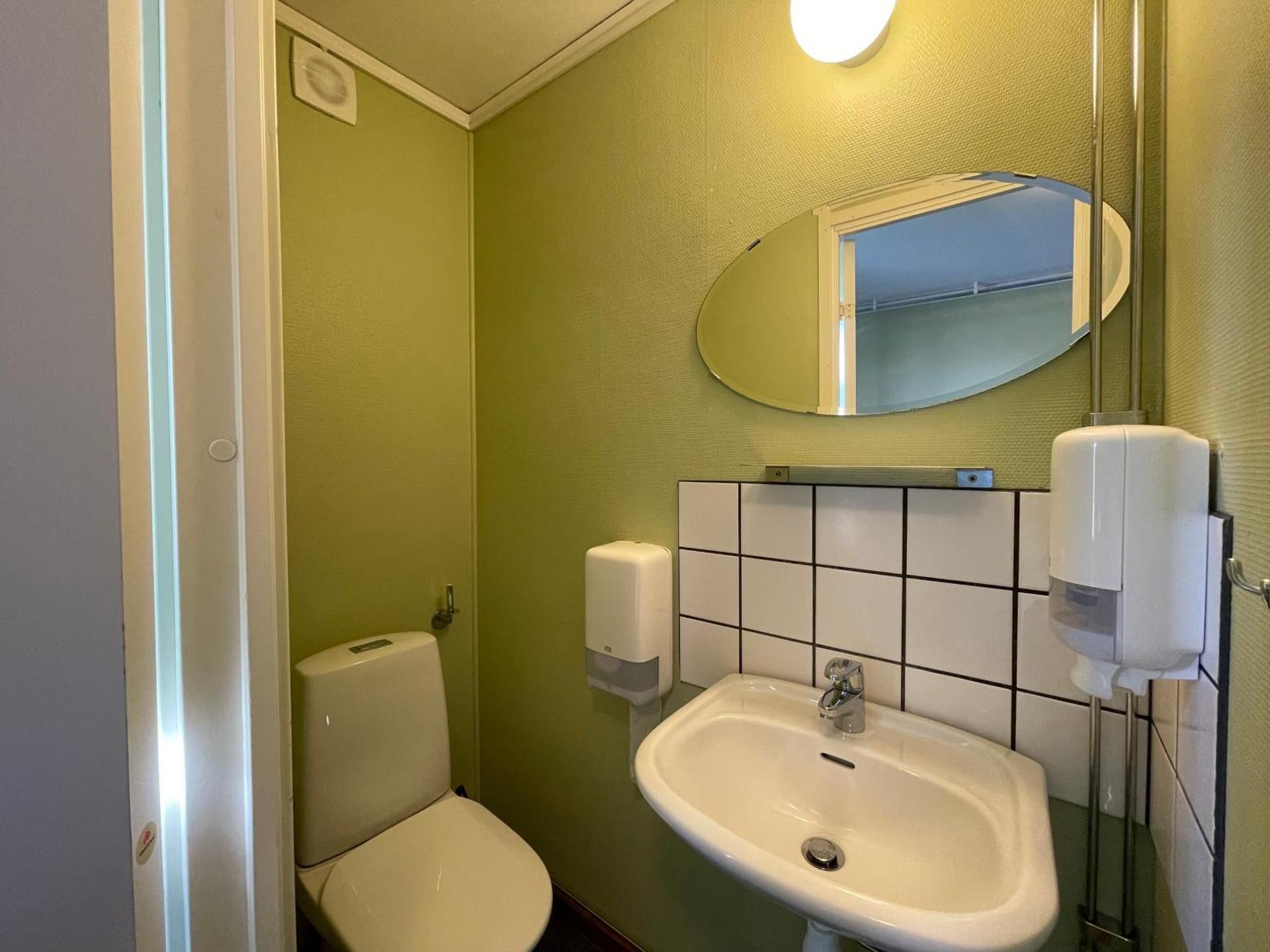 Single Room with Private Toilet