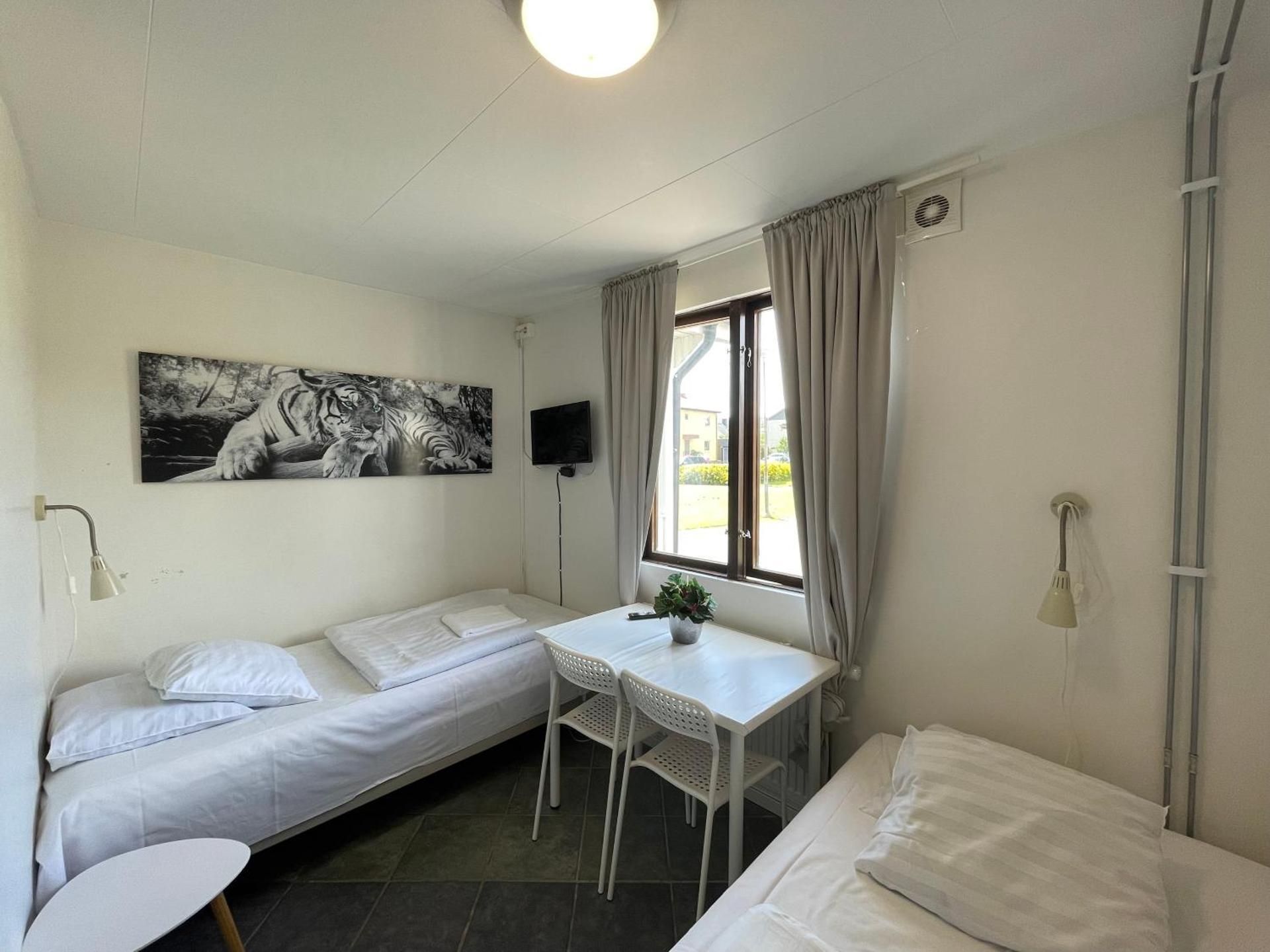Twin Room with Private Bathroom