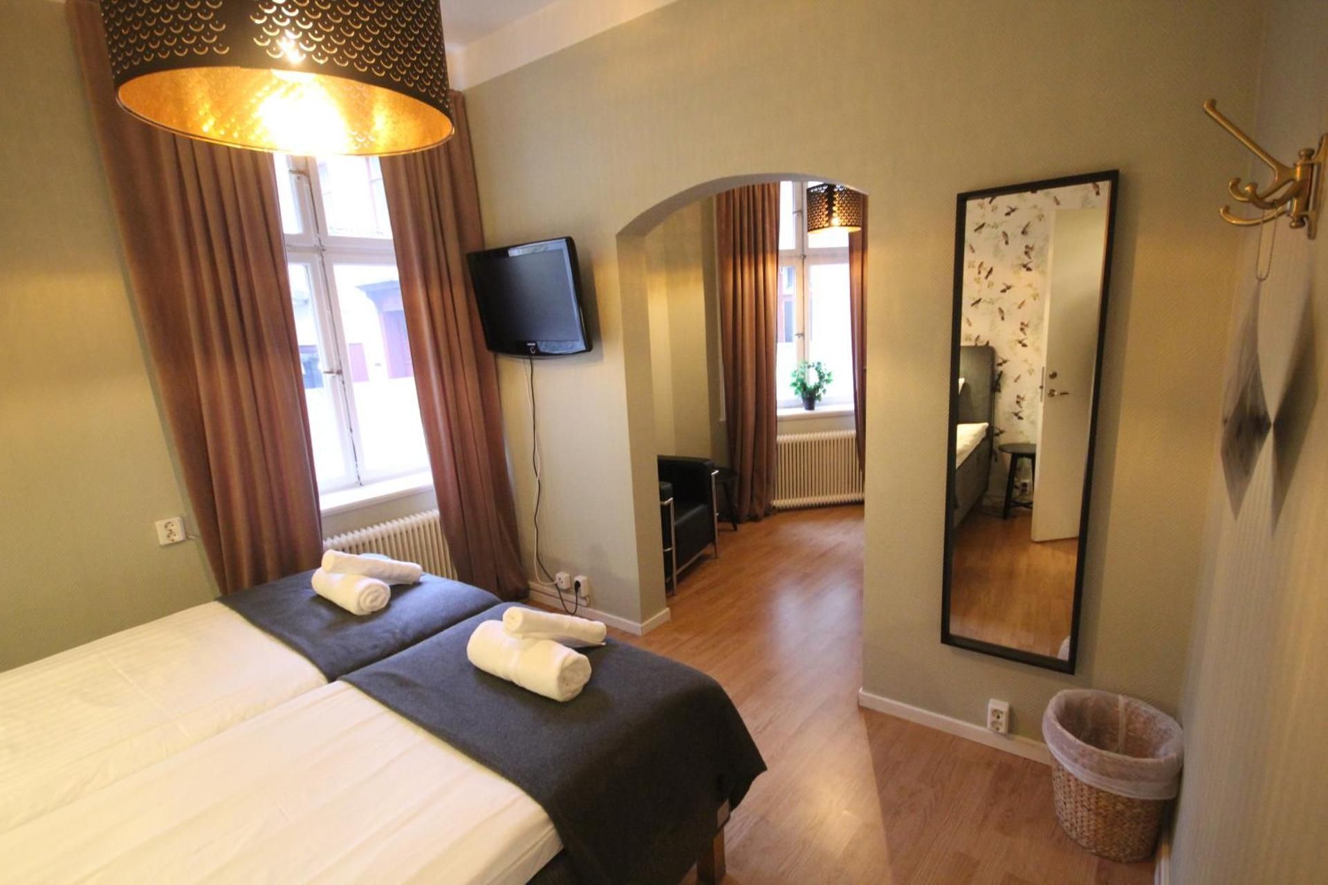 Double Room with Private Bathroom