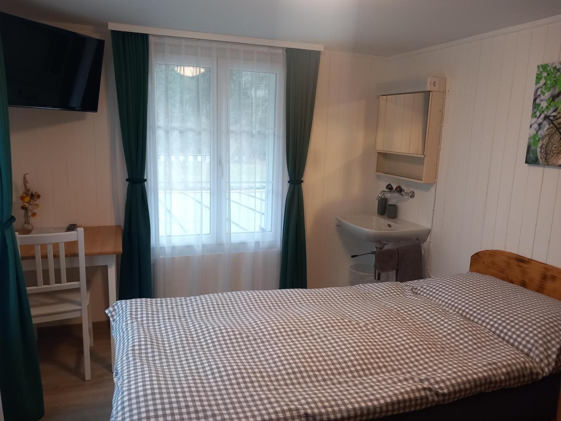 Budget Single Room