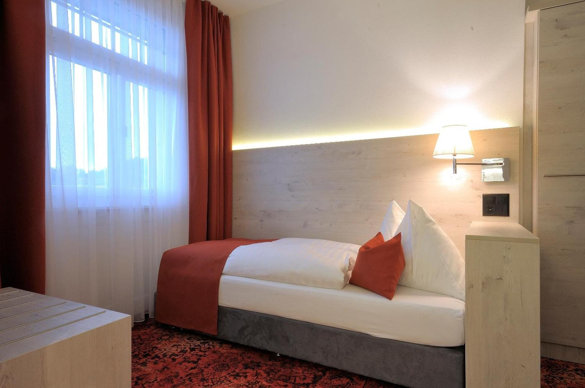 Single Room