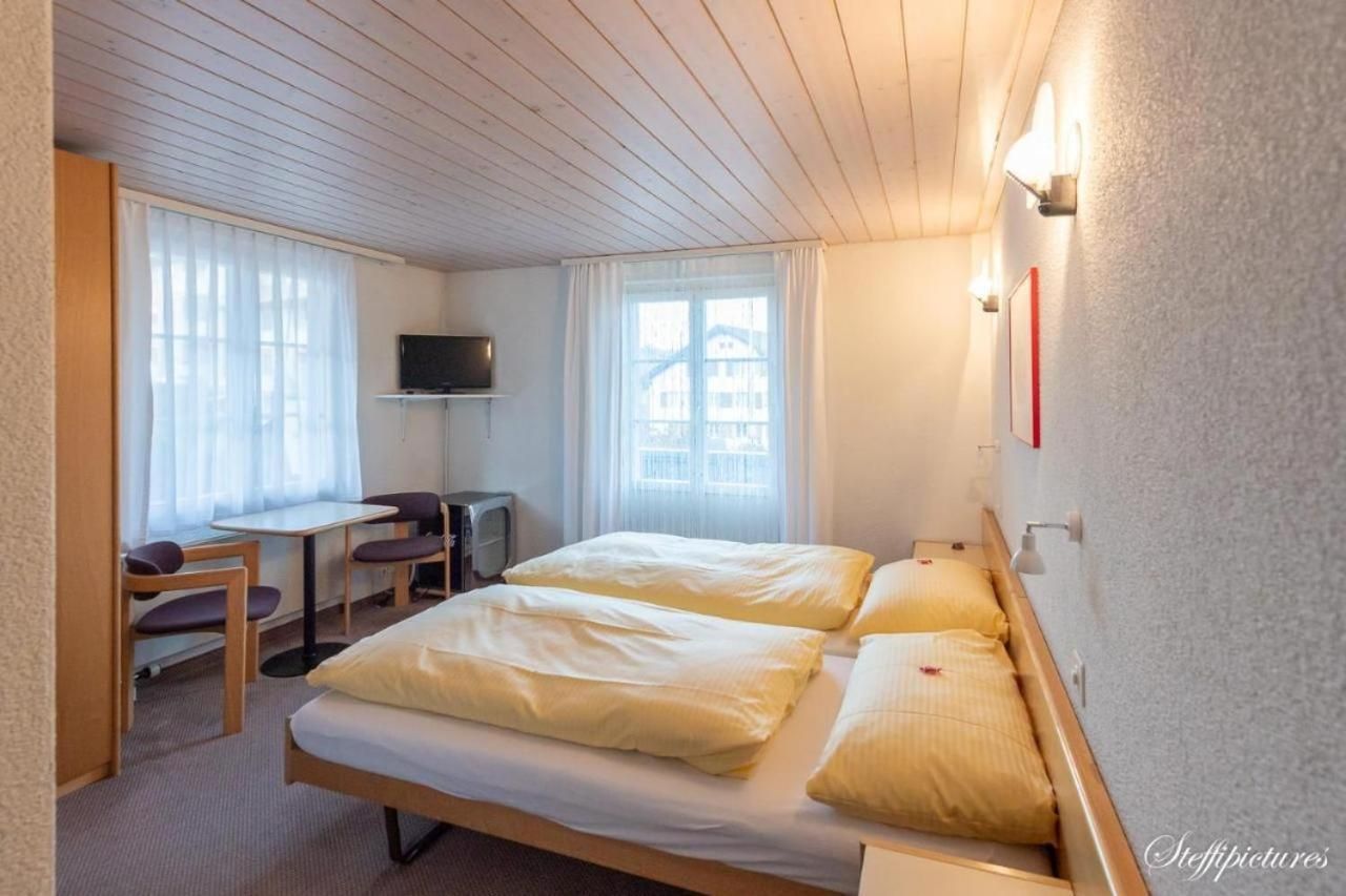 Double or Twin Room with Shared Bathroom