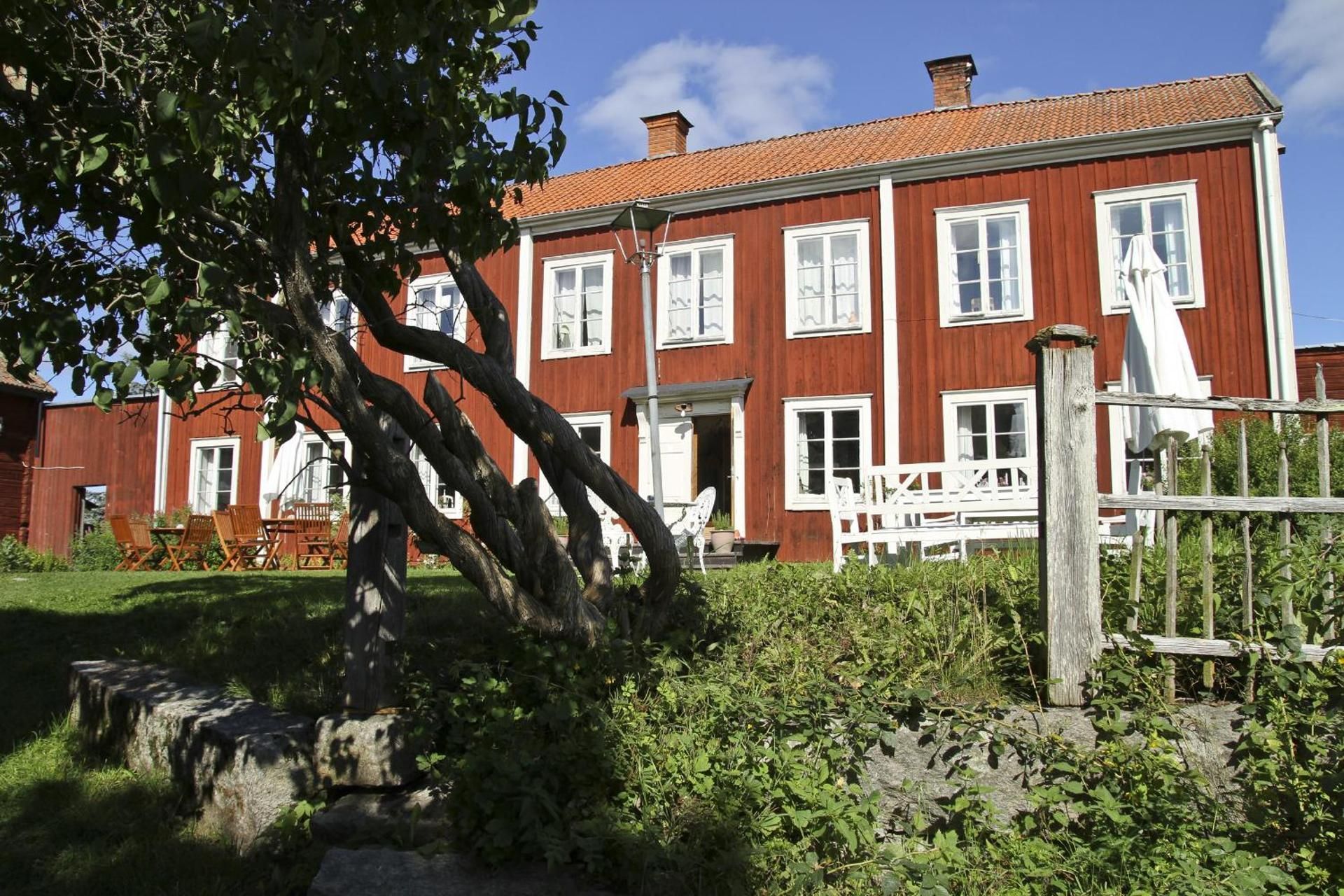 Fragsta Halsingegard B&B