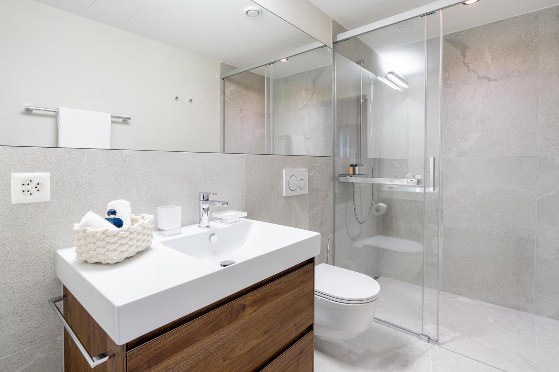 Suite Apartment