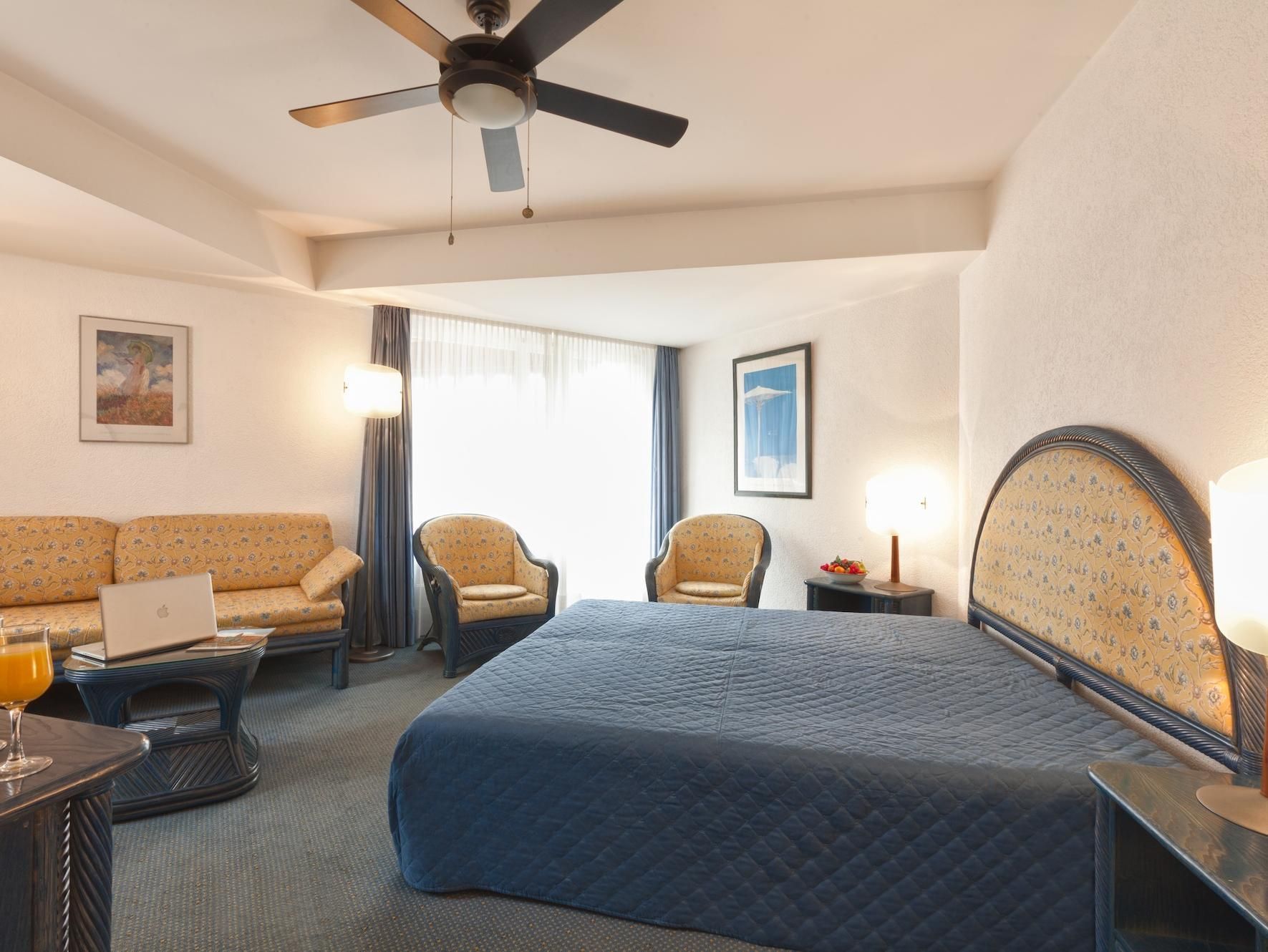 Triple Room with Balcony
