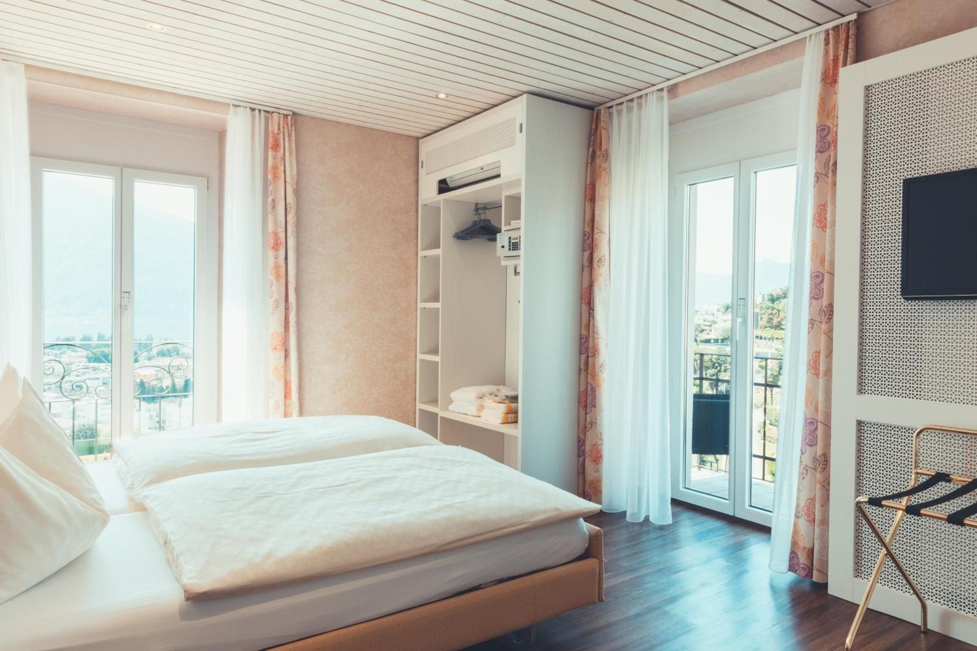 Hotel Tobler Panorama Double Room with Lake View