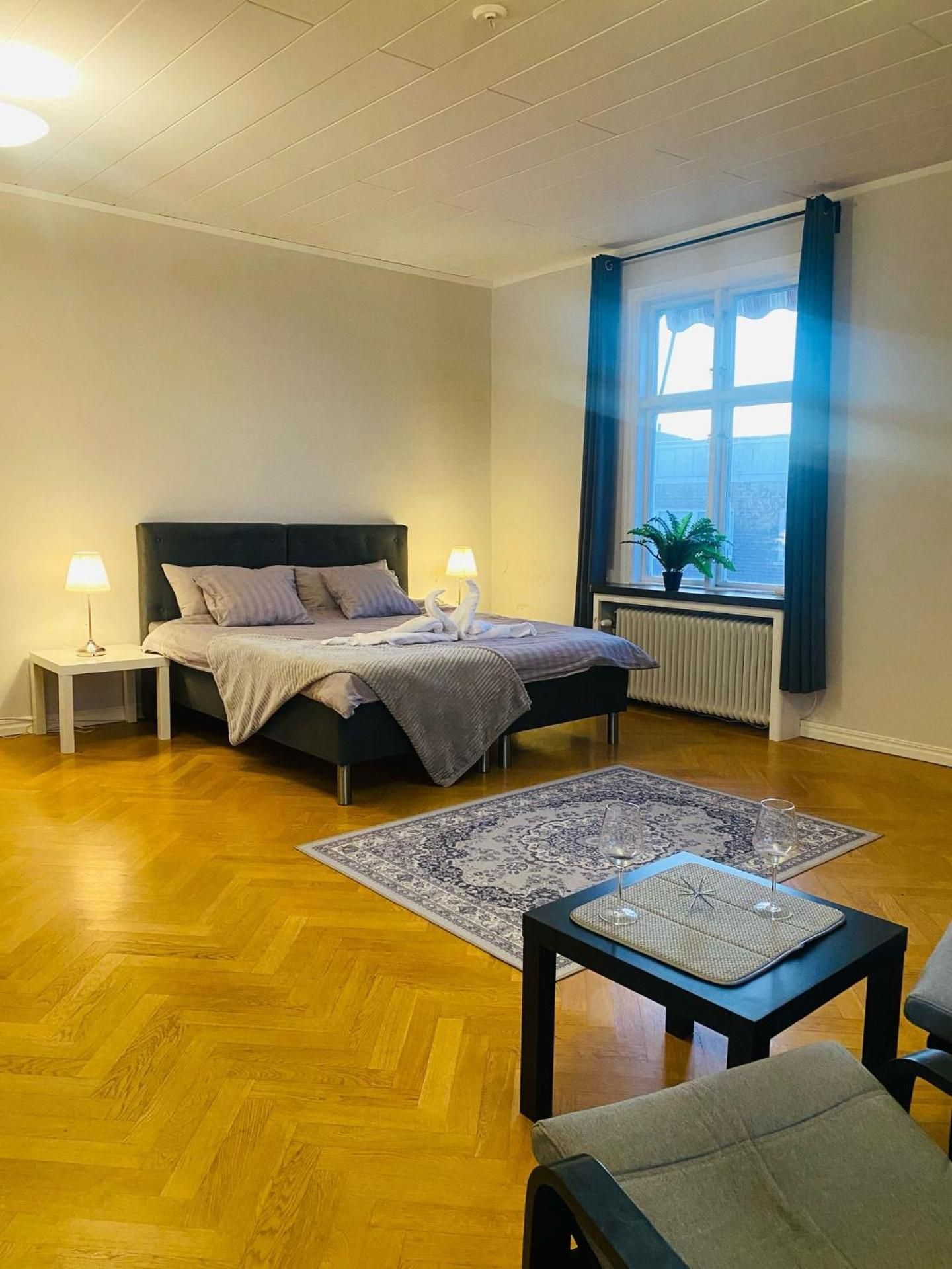 Noah Longstay Nygatan 36 Three-Bedroom Premium Apartment with Balcony