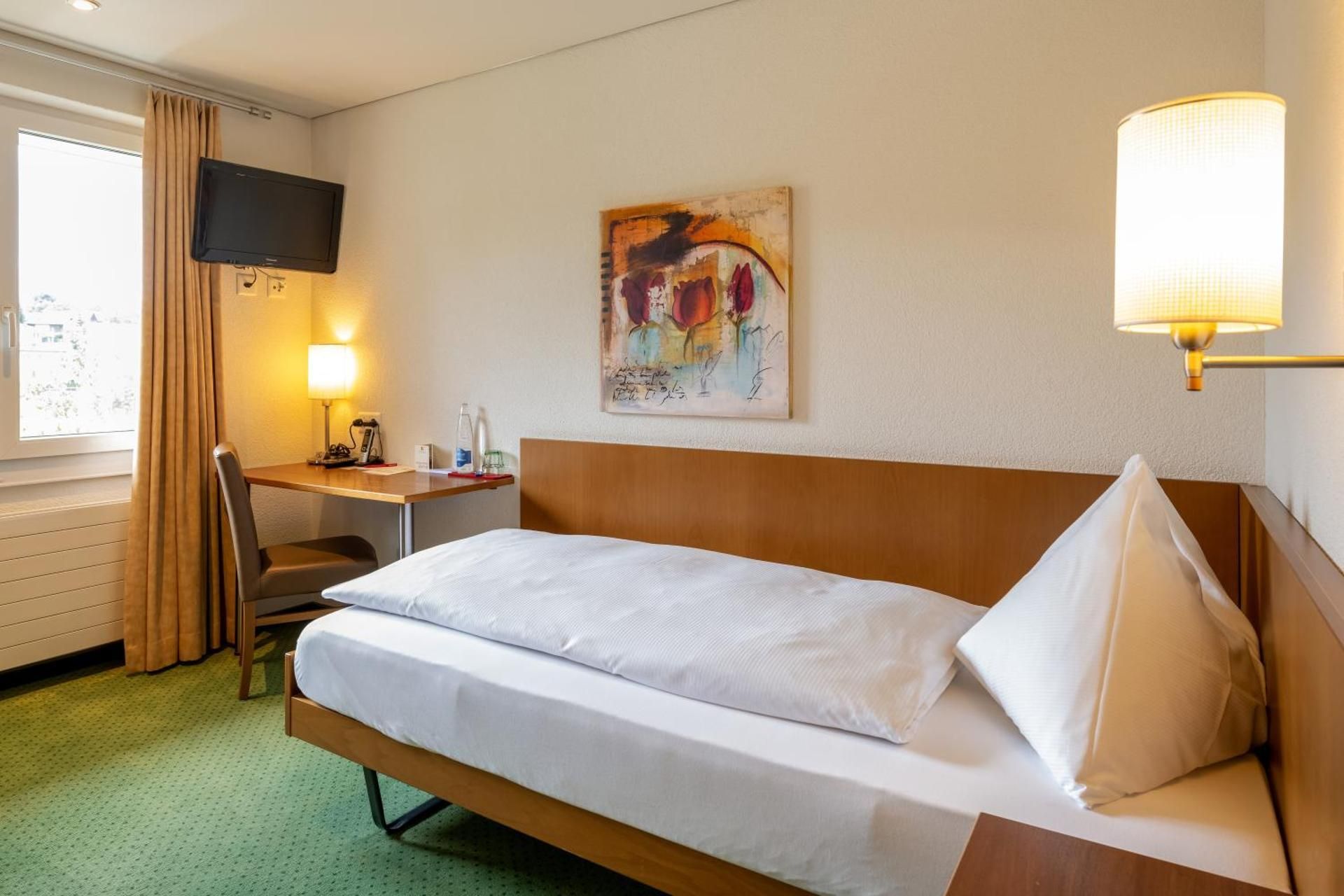 Basic Single Room