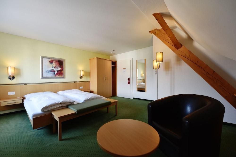 Classic Double Room