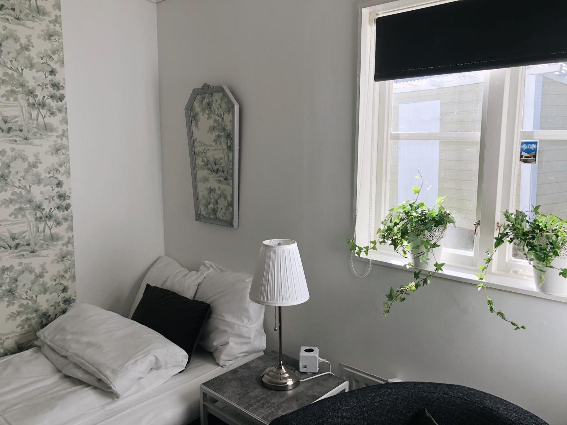 Spirans Rum och Logi Single Room With Private Bathroom 3