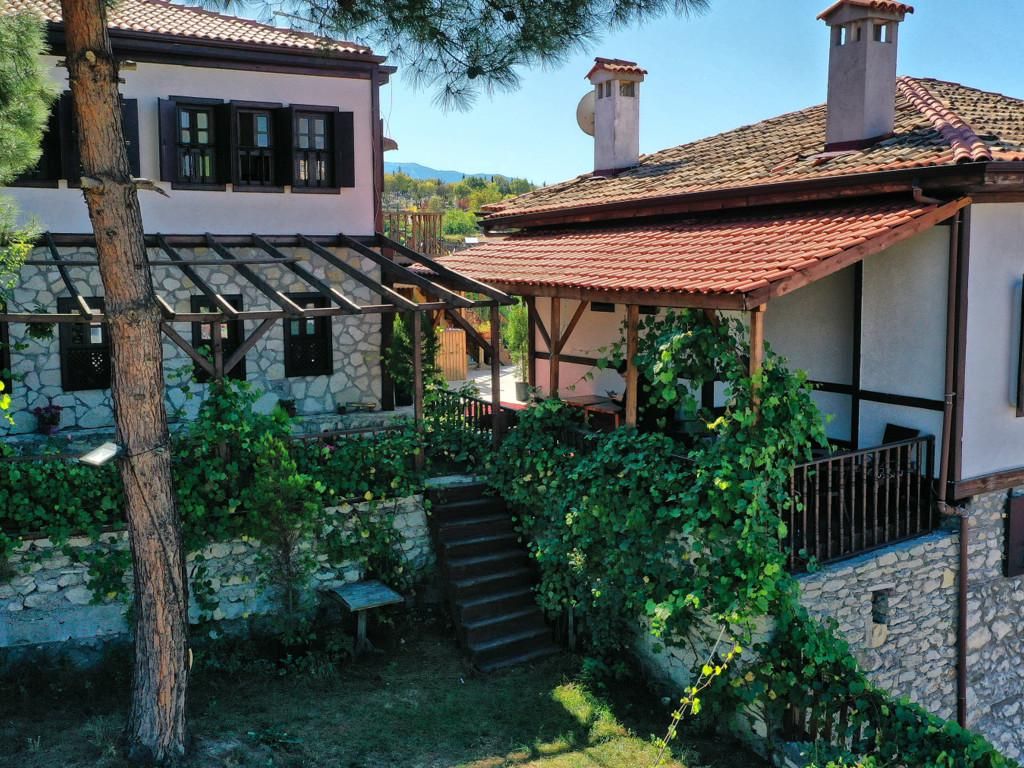 1704c4dce7640741f12c75a9485dc350