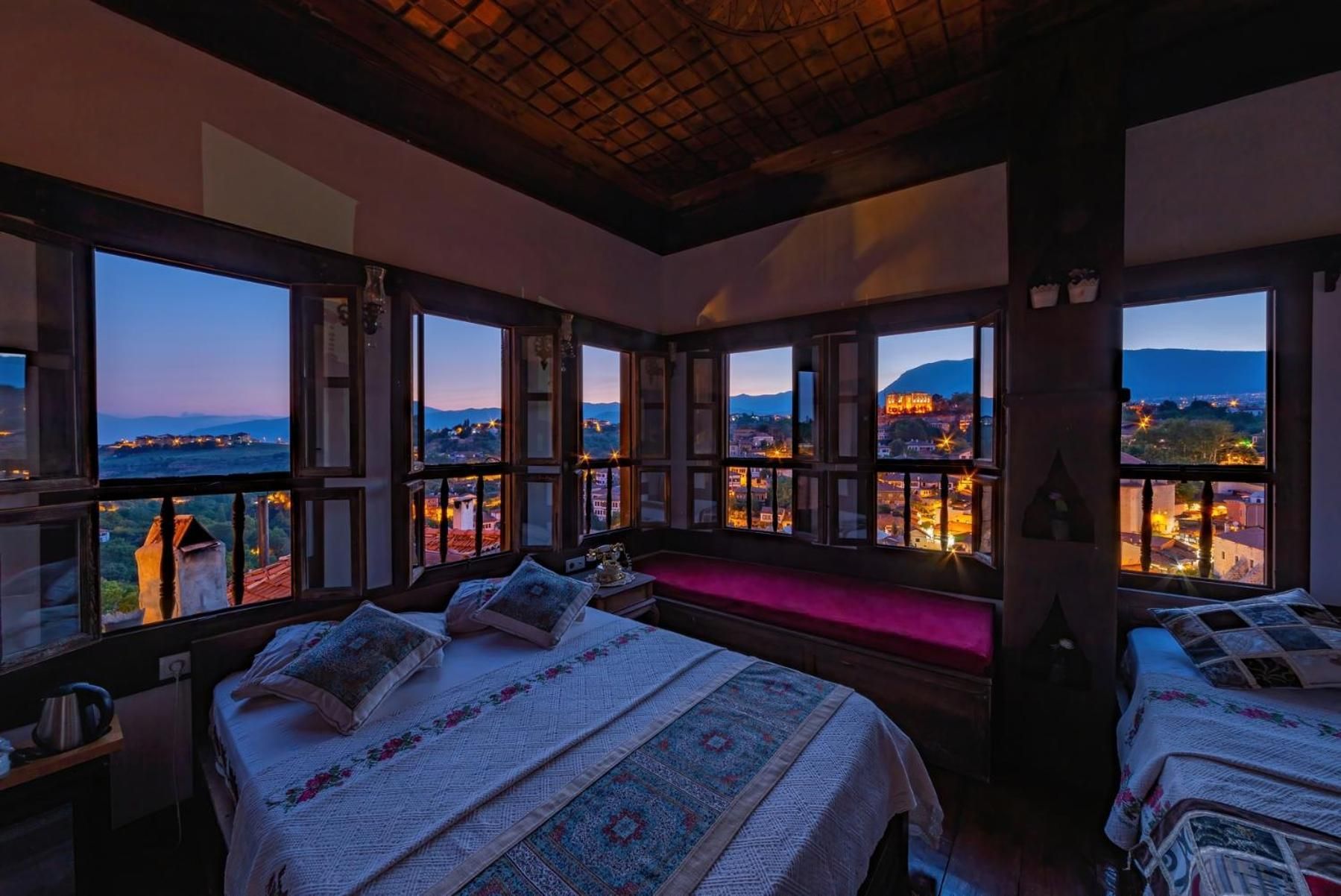 Meral Hatun Room (Superior Room, City View)