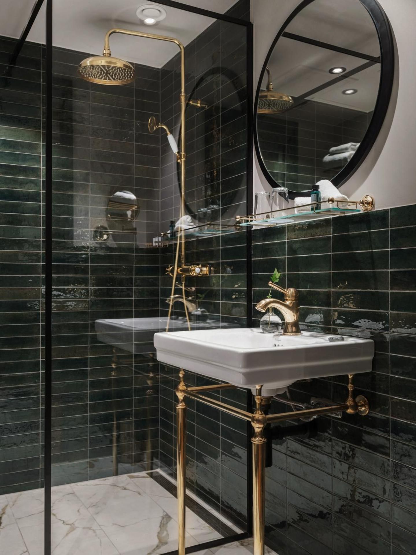 Cozy Collection – Stay & Dinner x Vana Spa