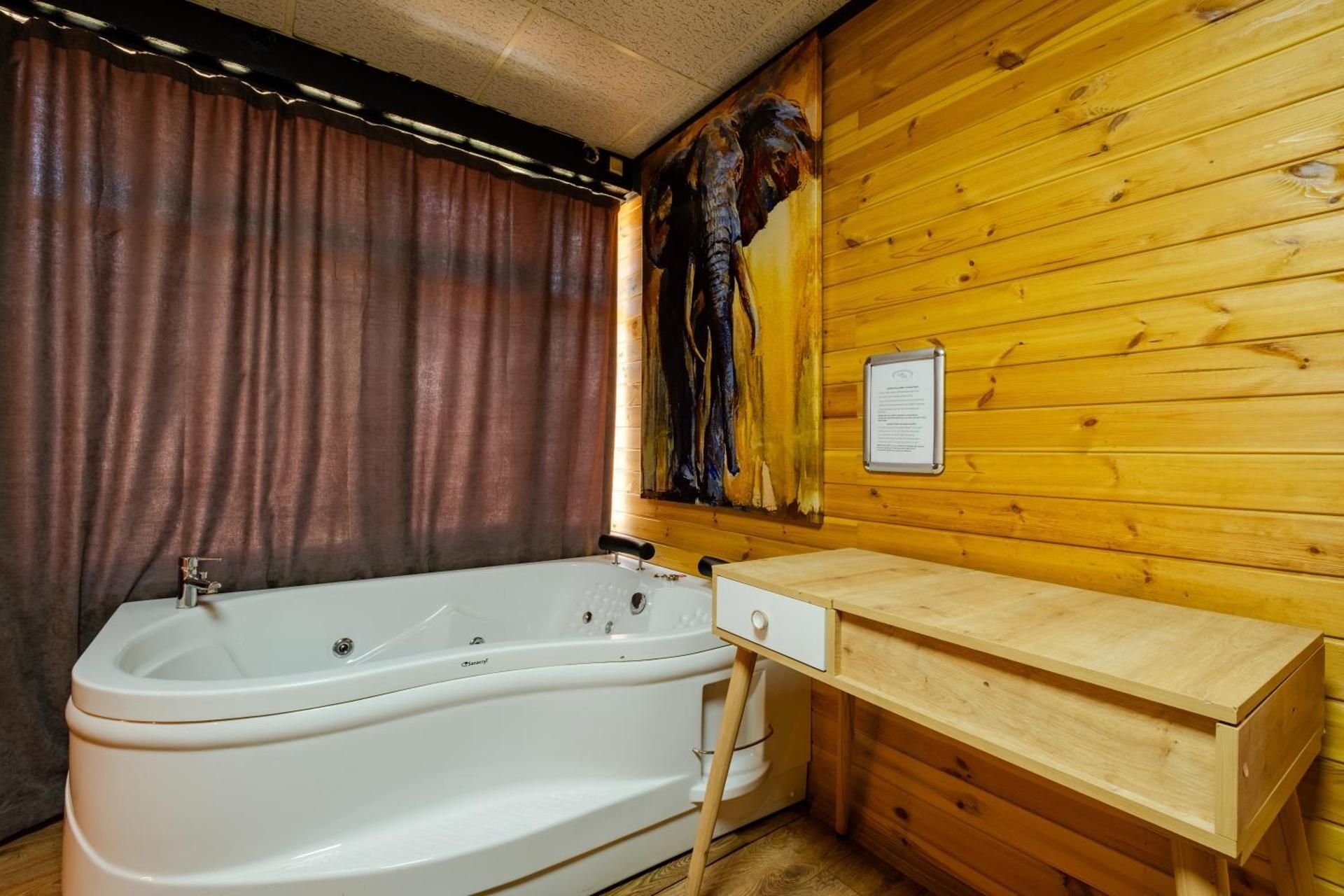 Suite with Garden View
