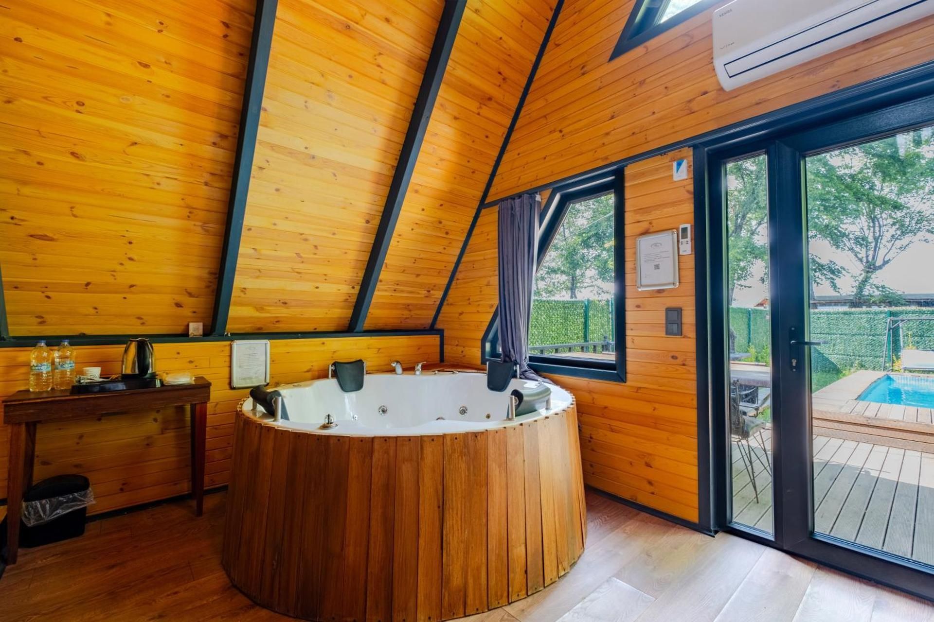 Junior Suite With Private Pool