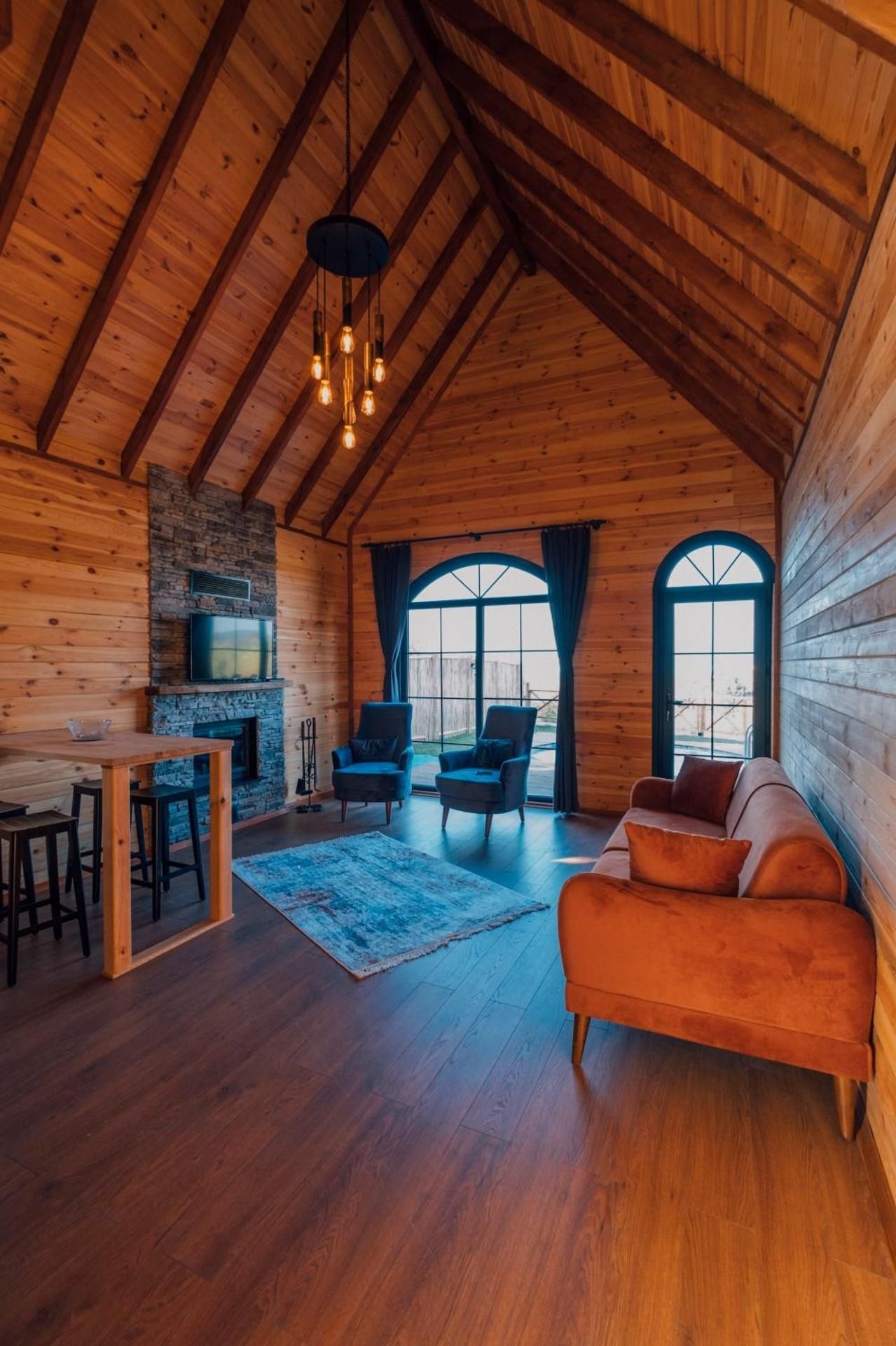 Bungalow Suite