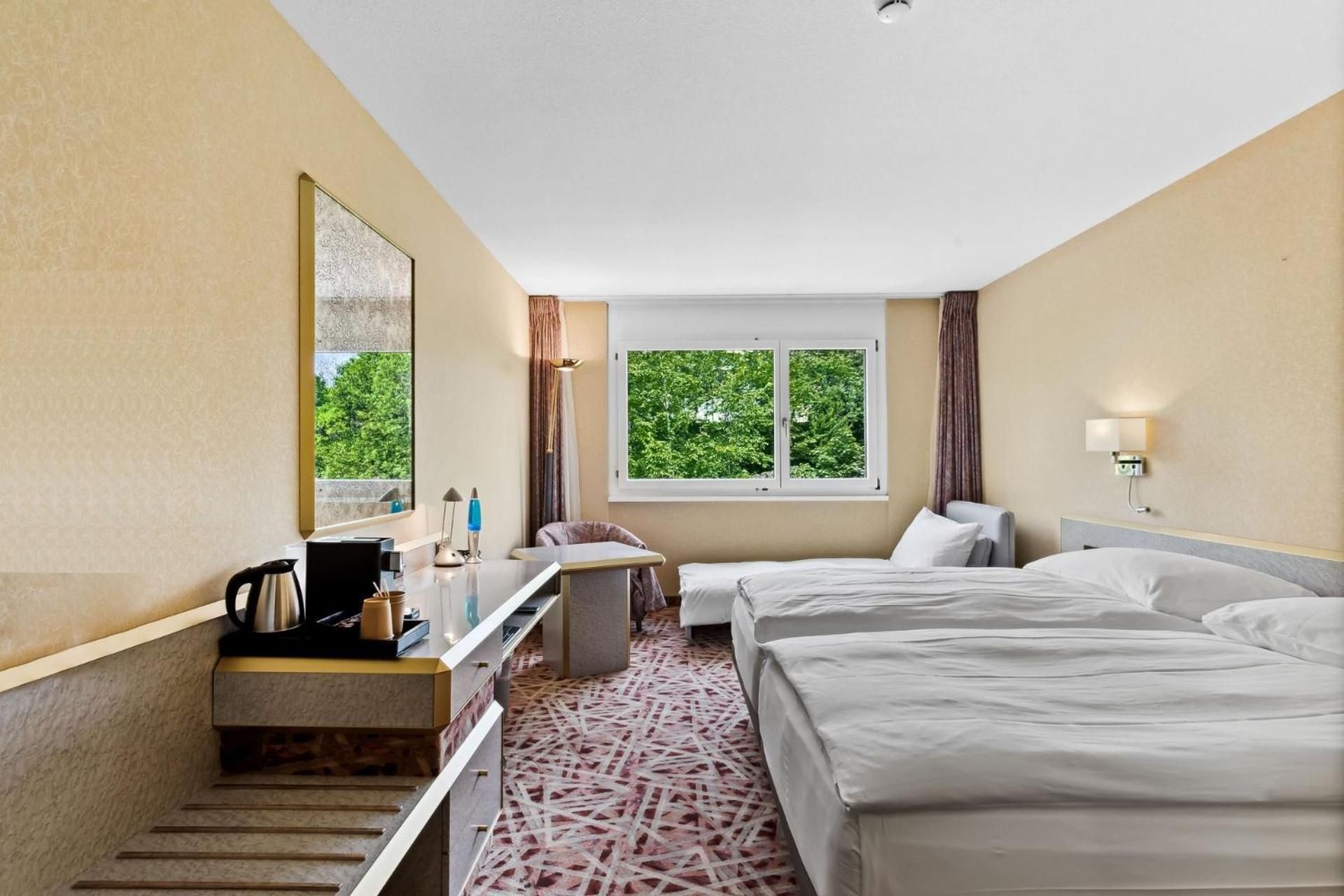 Triple Room with Bath
