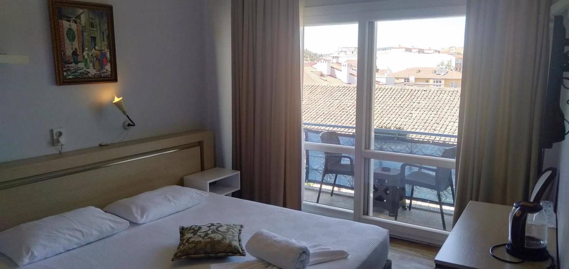 Urkmez Hotel Double Room