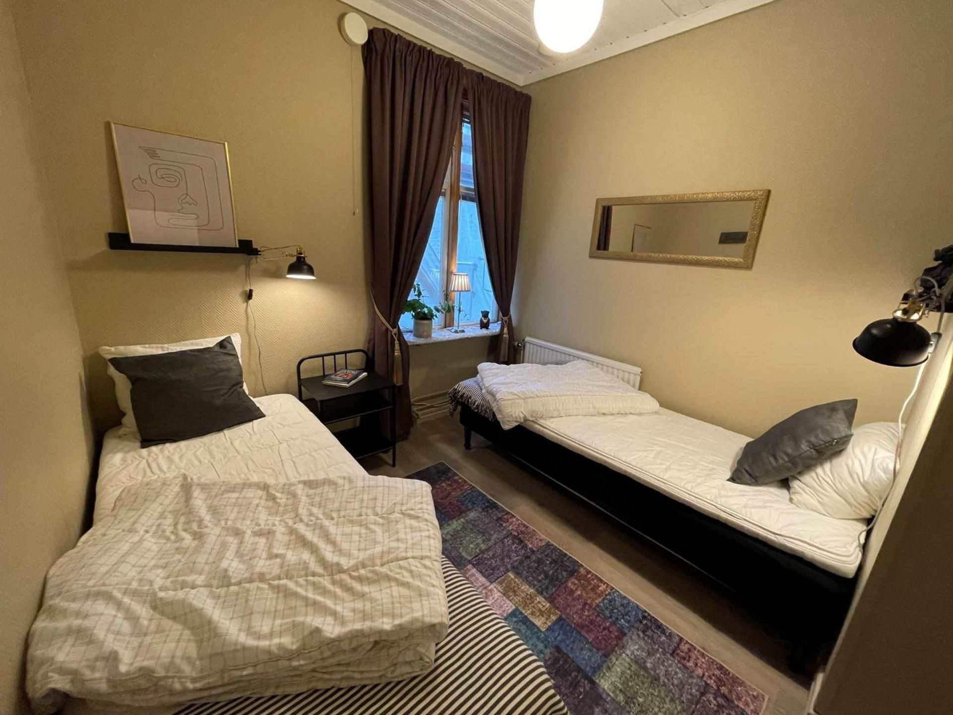 Standard Twin Room with Shared Bathroom