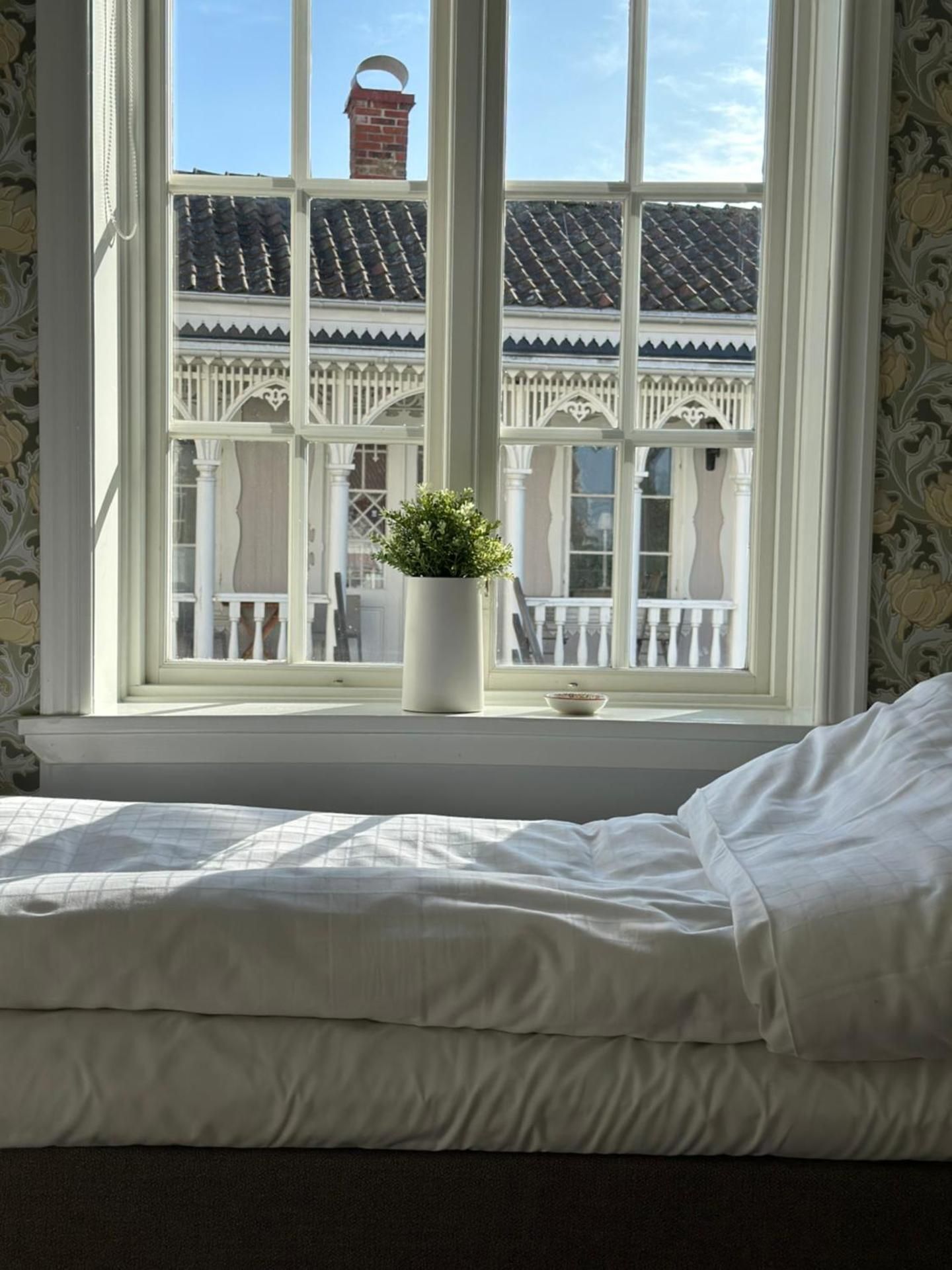 Twin Room with Private Bathroom