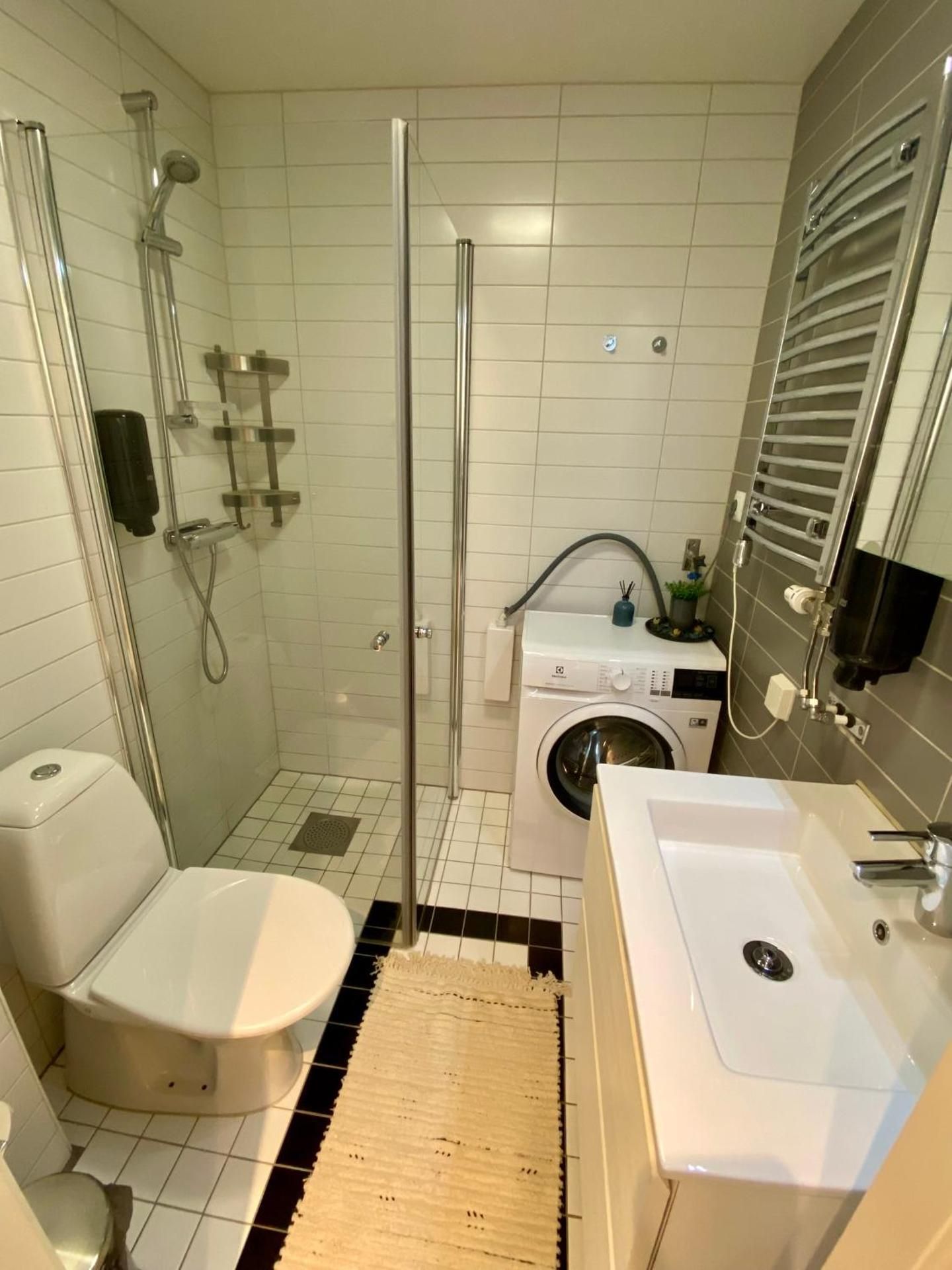 One-Bedroom Family Apartment