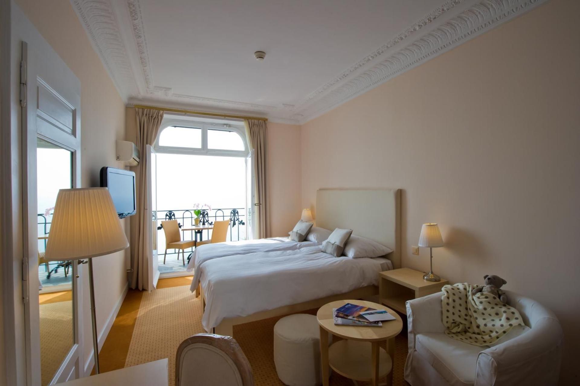 Deluxe Double Room with Balcony