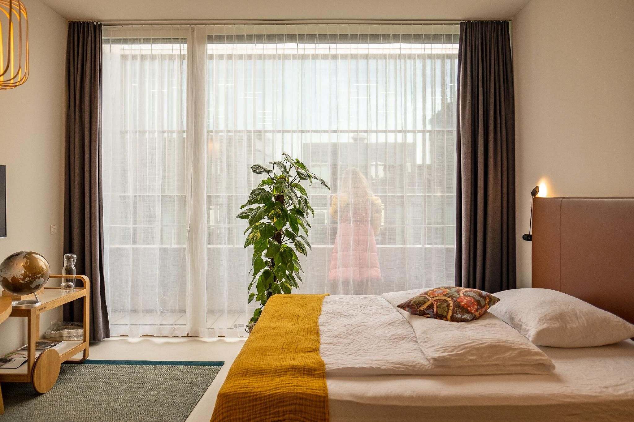 Deluxe Balcony Room