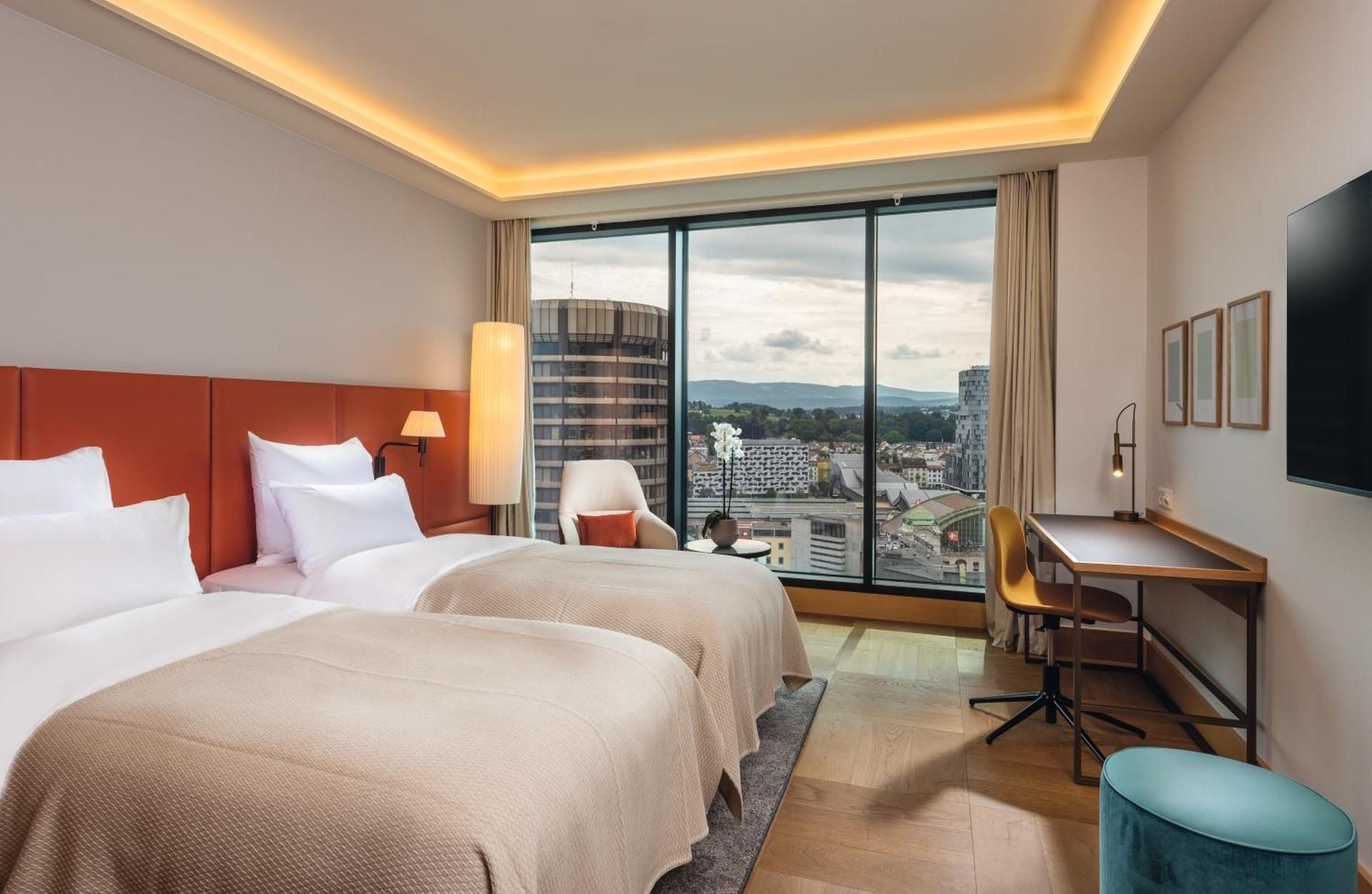 Deluxe Executive Twin Room