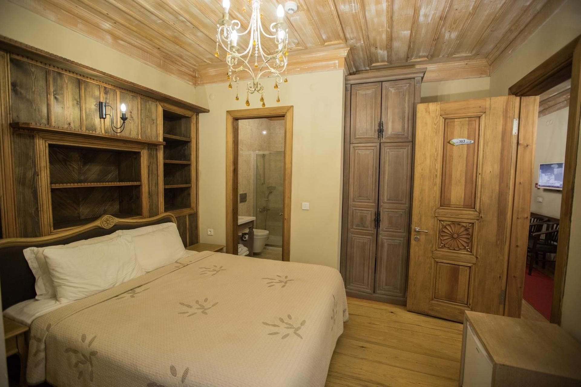 Economy Double Room