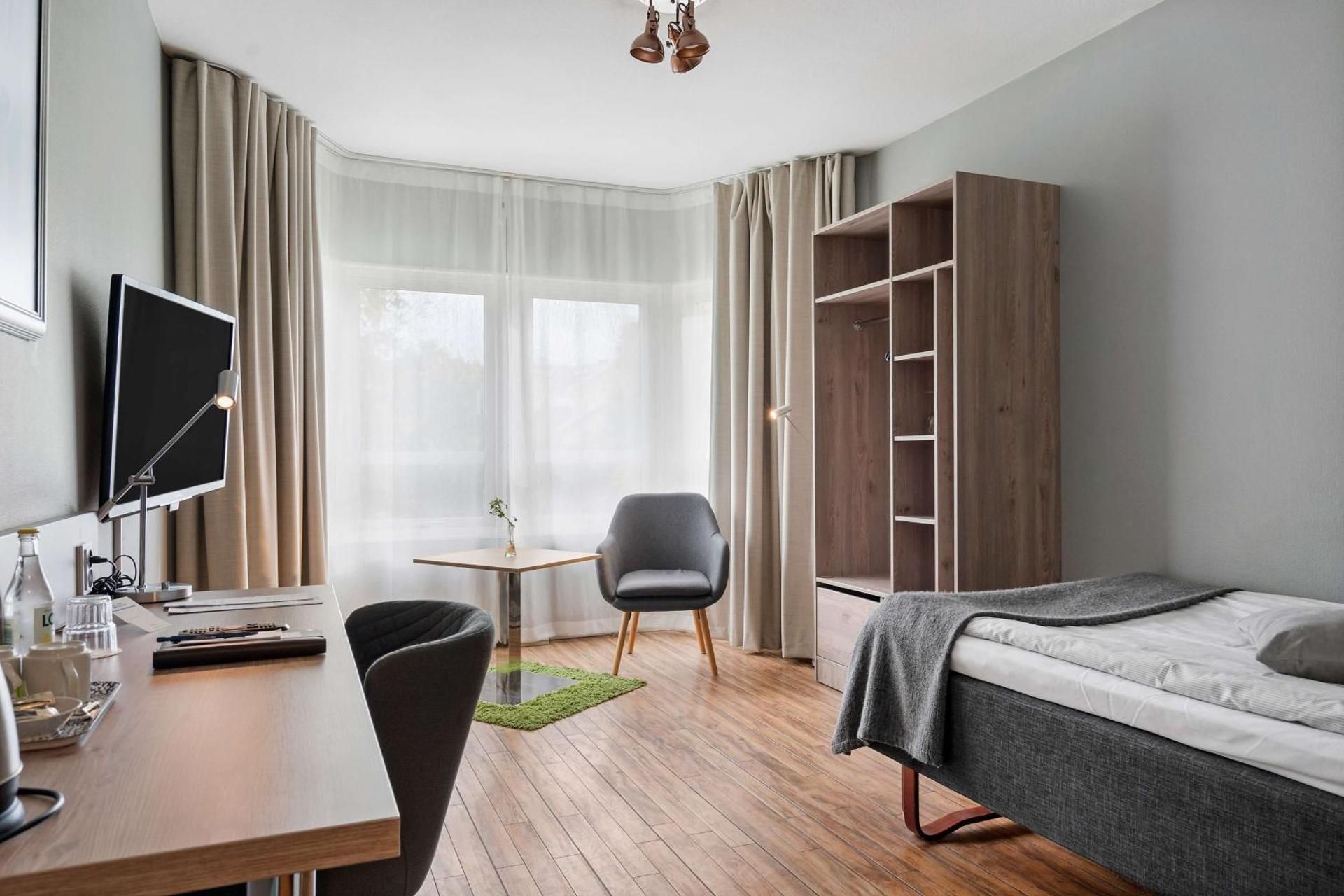 Standard Single Room