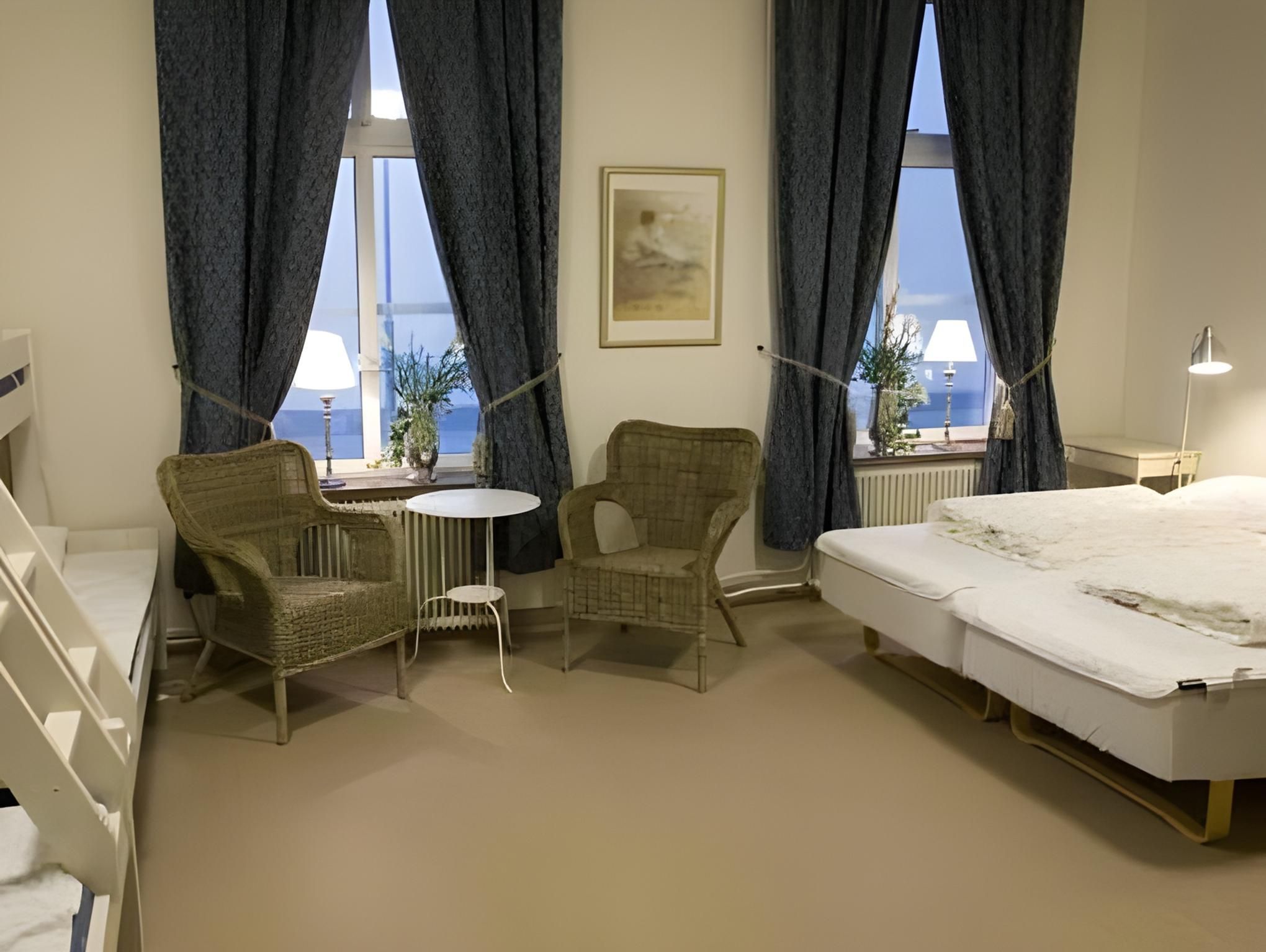 Quadruple Room with Shared Bathroom