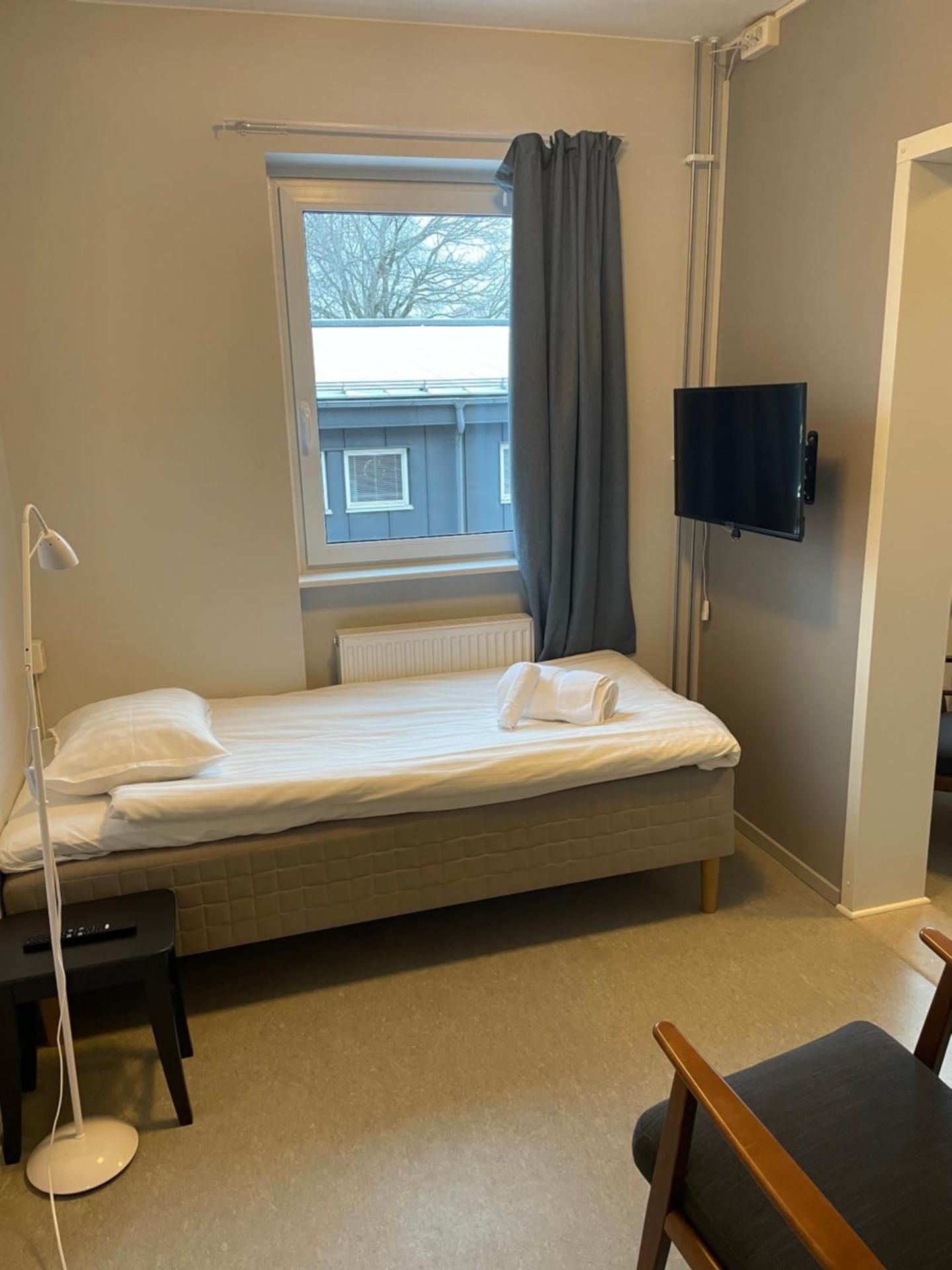 Twin Room with Private Bathroom