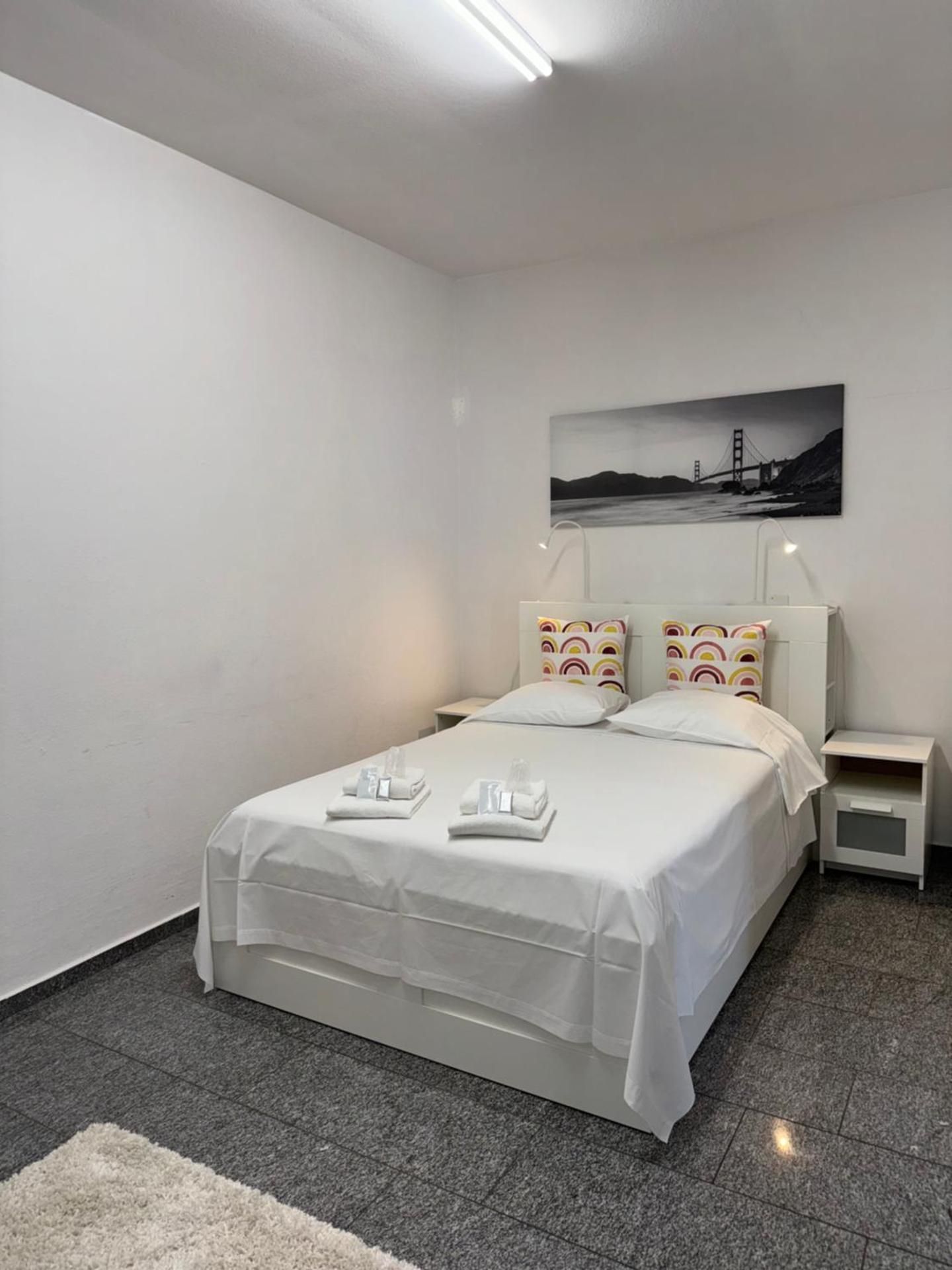 Large Double or Twin Room