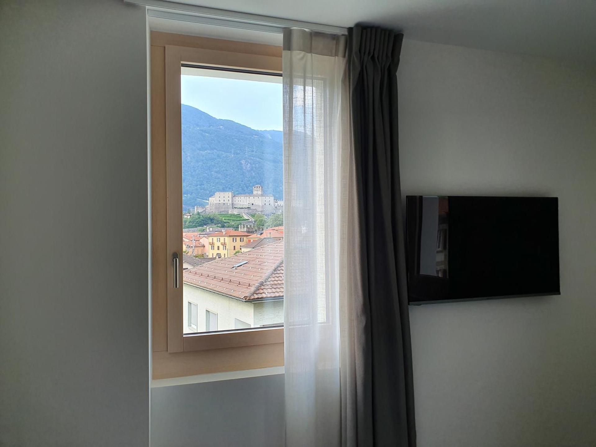 Double or Twin Room with Shower