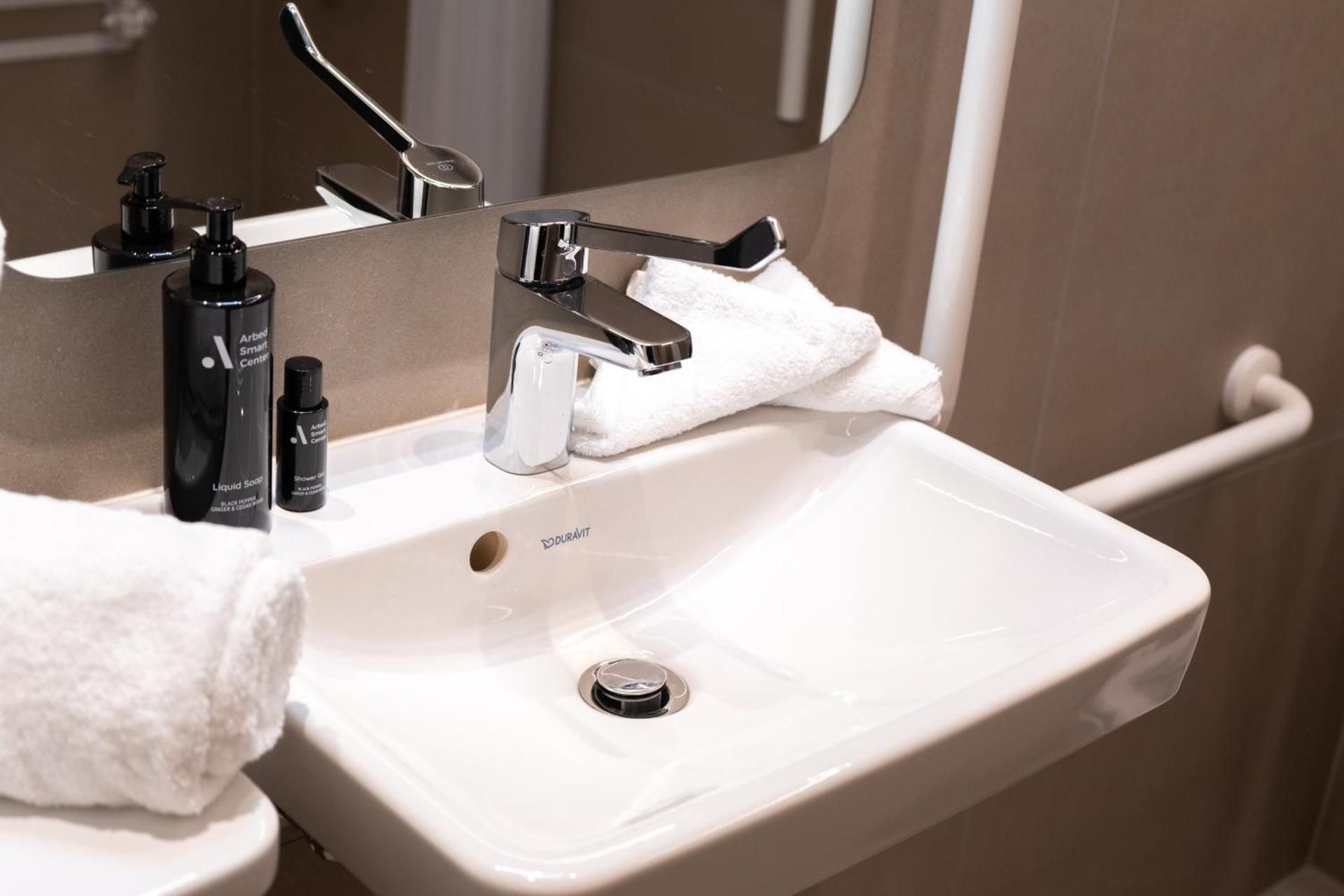 Deluxe Junior Suite - Disability Access