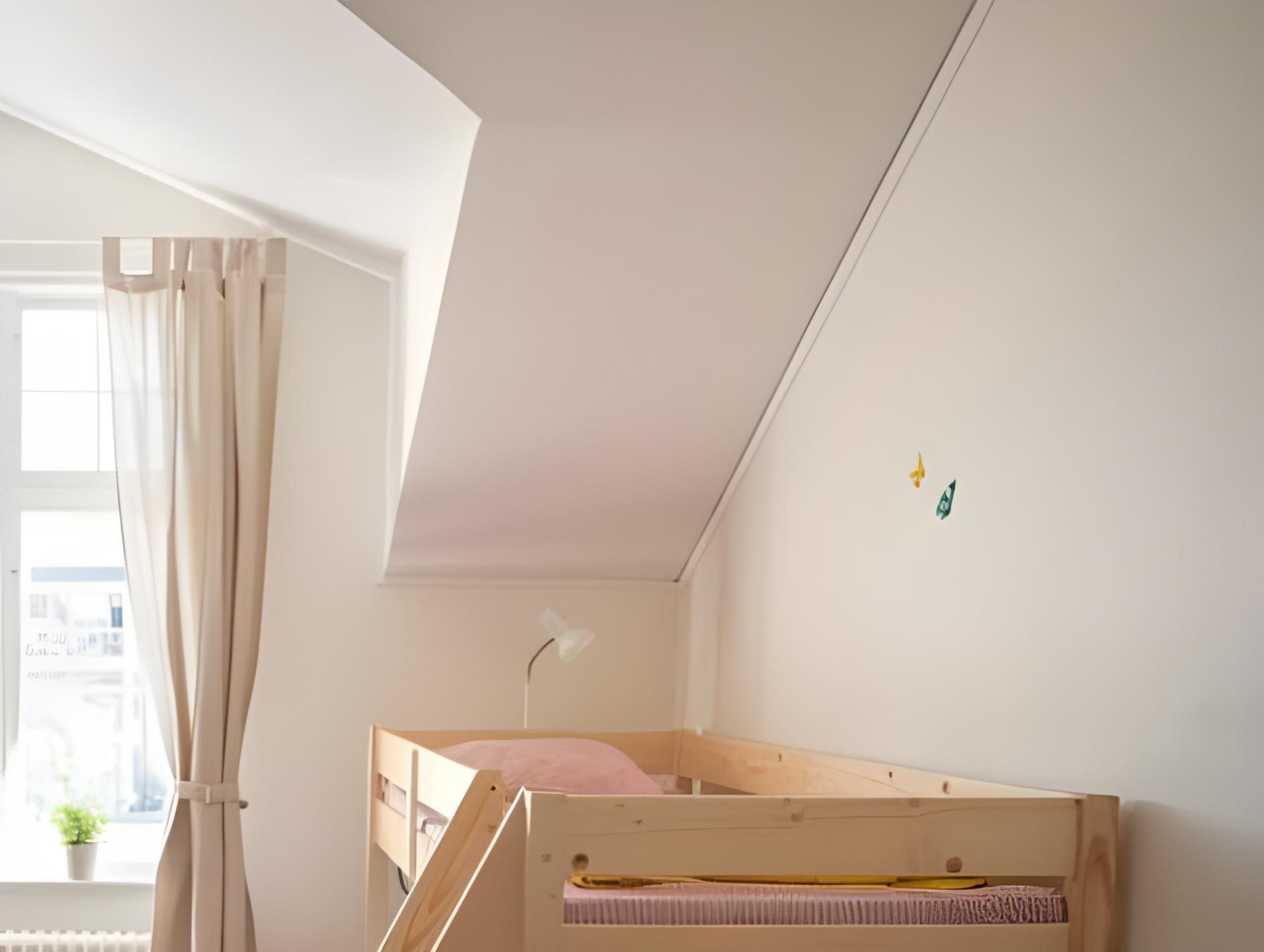 Family Room with Shared Bathroom (2 Adults + 1 Child)