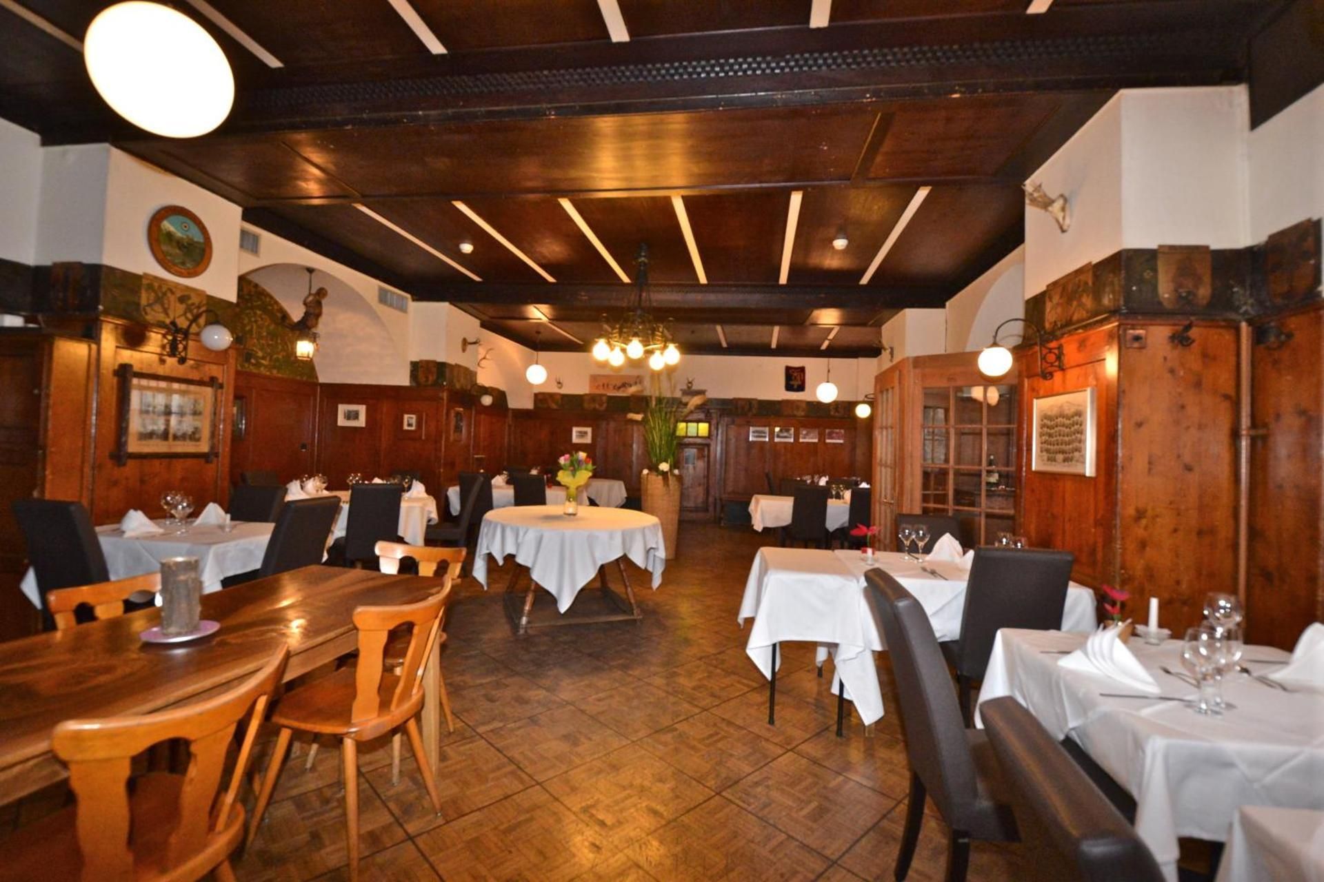 restaurant