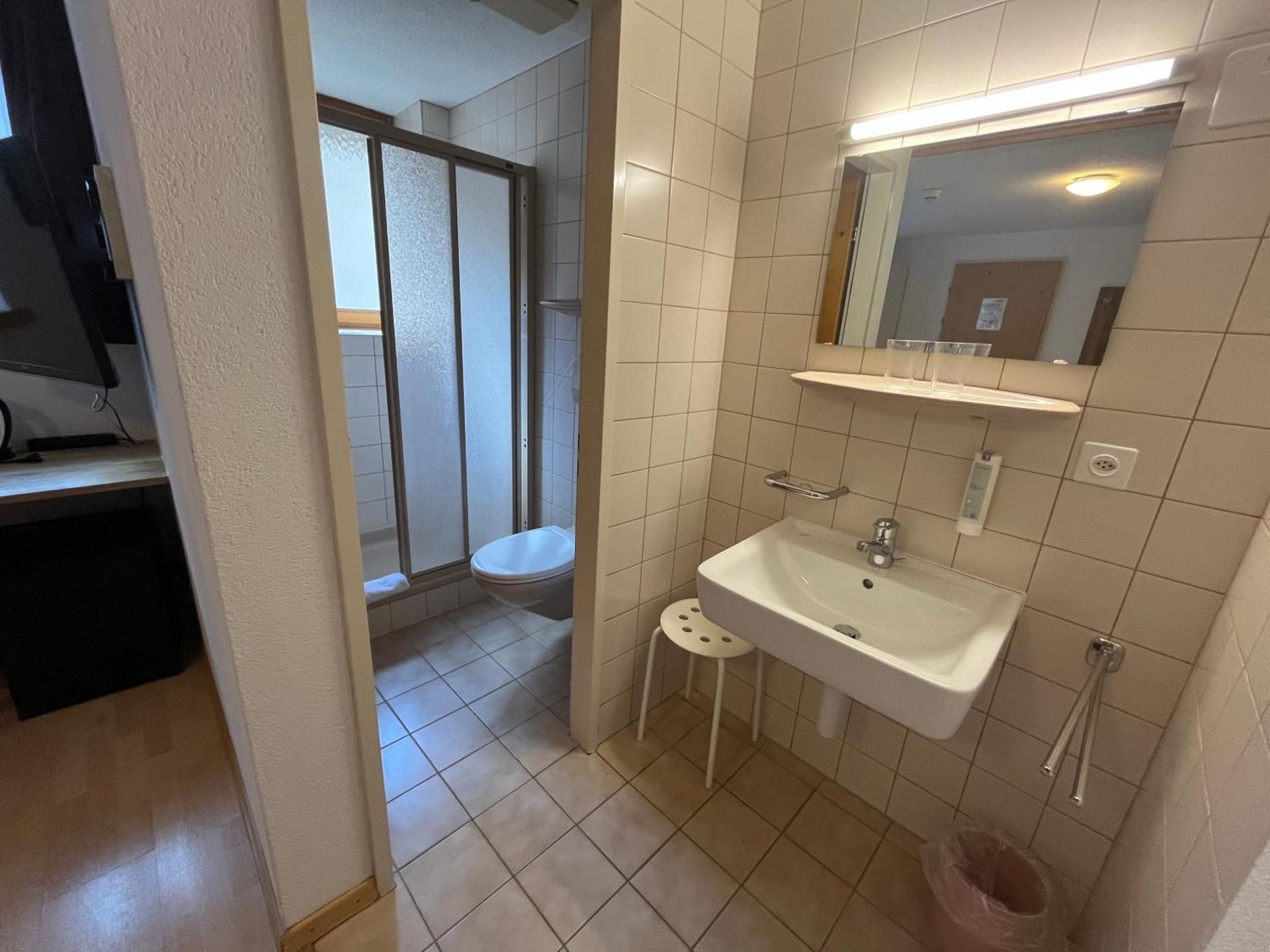 Hotel Drei Konige Double Room Quiet, Courtyard 3