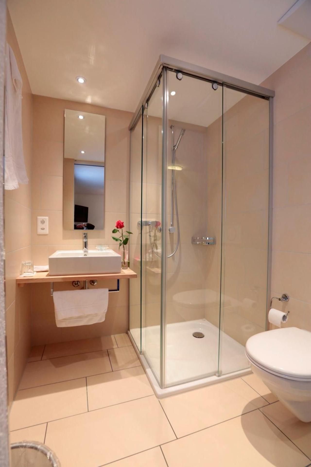 HotelChur.ch Budget Double Room