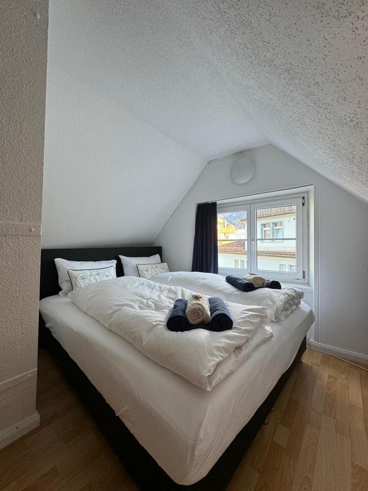 Apartment with Balcony