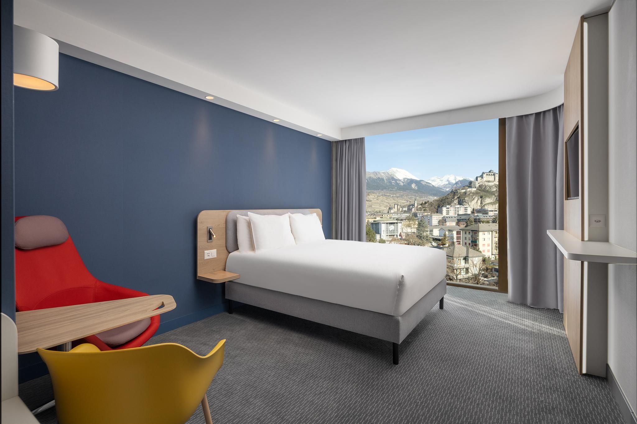 1 King Standard Mountain View
