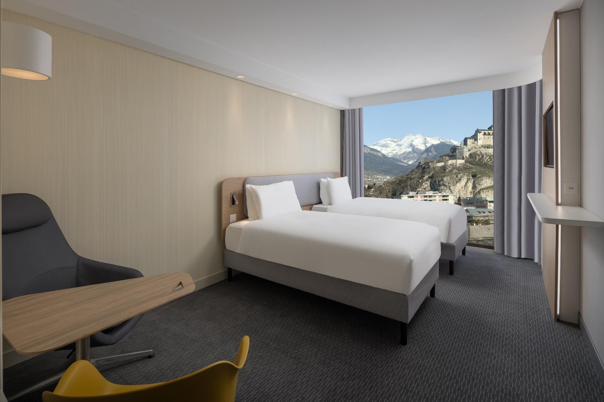2 Single Standard Mountain View