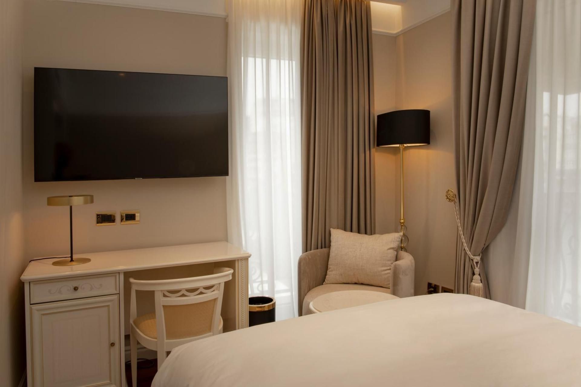Collection Superior Room