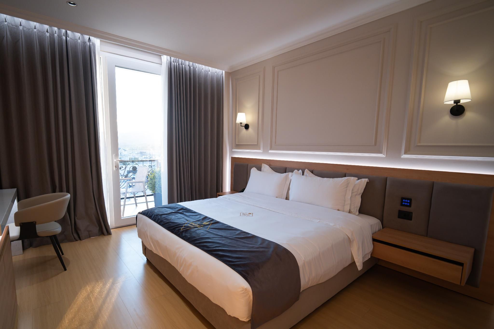 Double Room Garden View